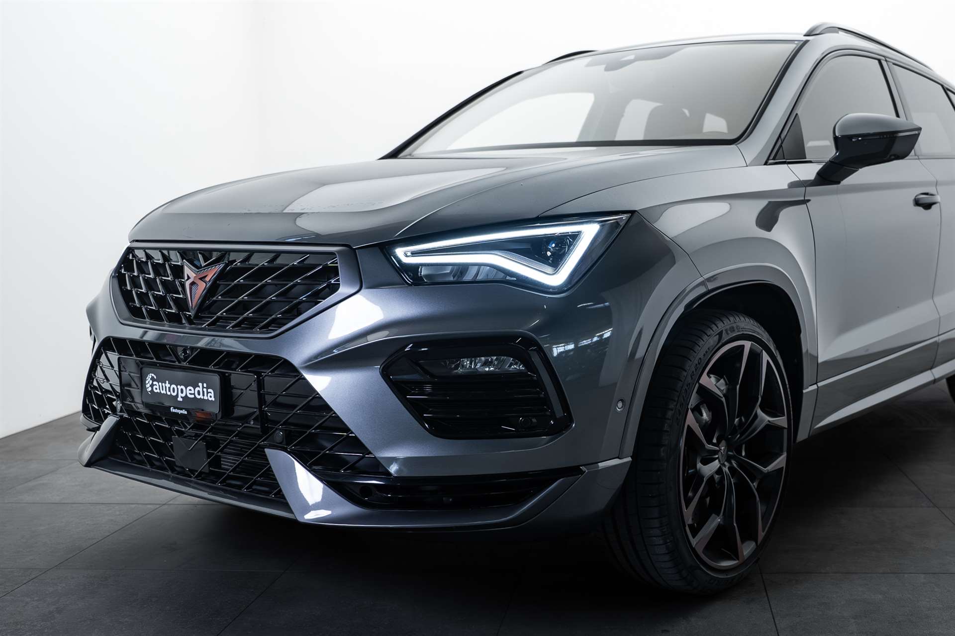 CUPRA CUPRA Ateca 2.0TSI VZ 4Drive DSG-showroom-element-1