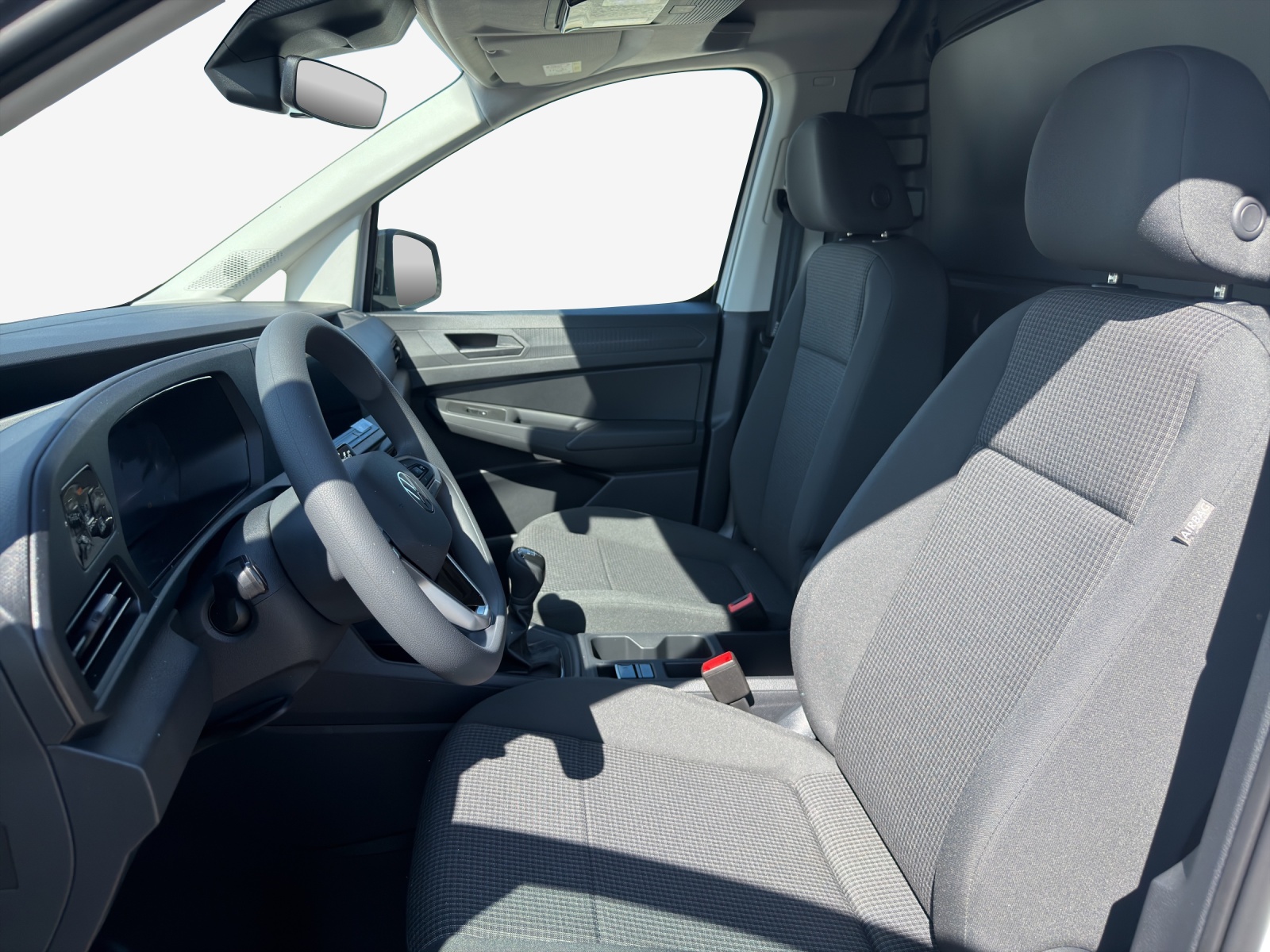 VW Caddy Cargo 1.5 TSI-image-7