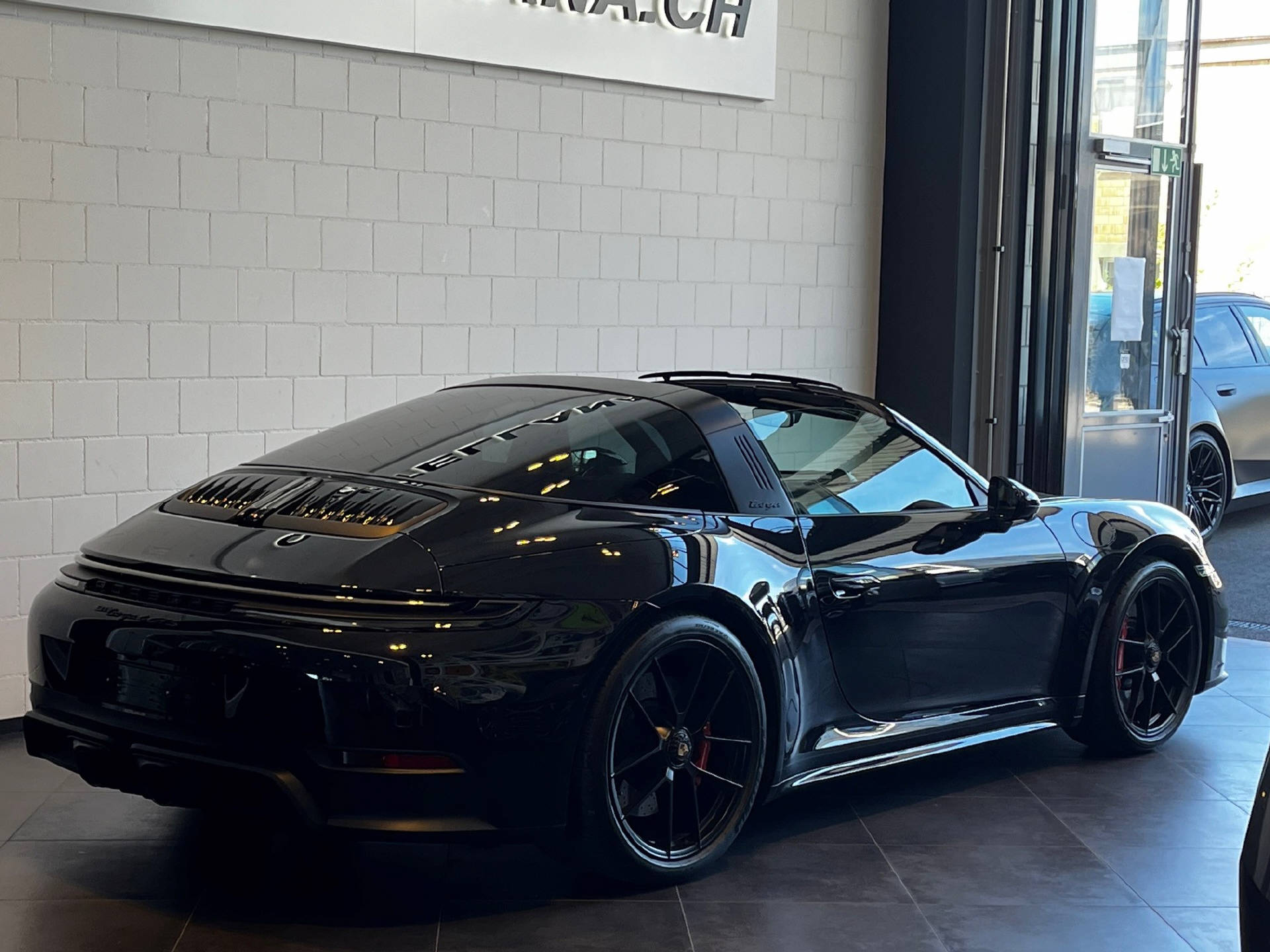 PORSCHE 911 Targa 3.6 Carrera 4 GTS PDK-image-10