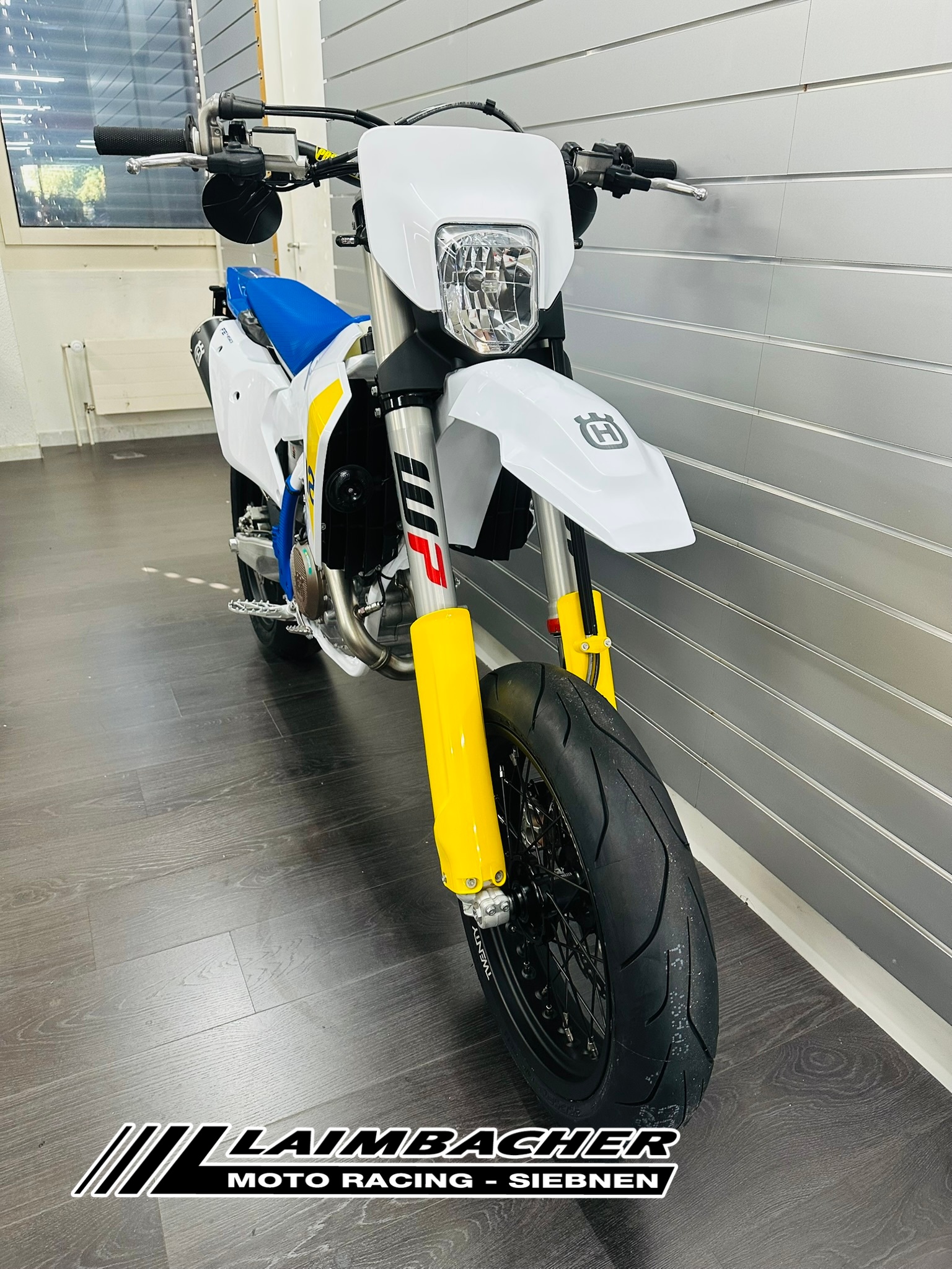 HUSQVARNA FE 450 / SUPERMOTO / MY 2027-image-4