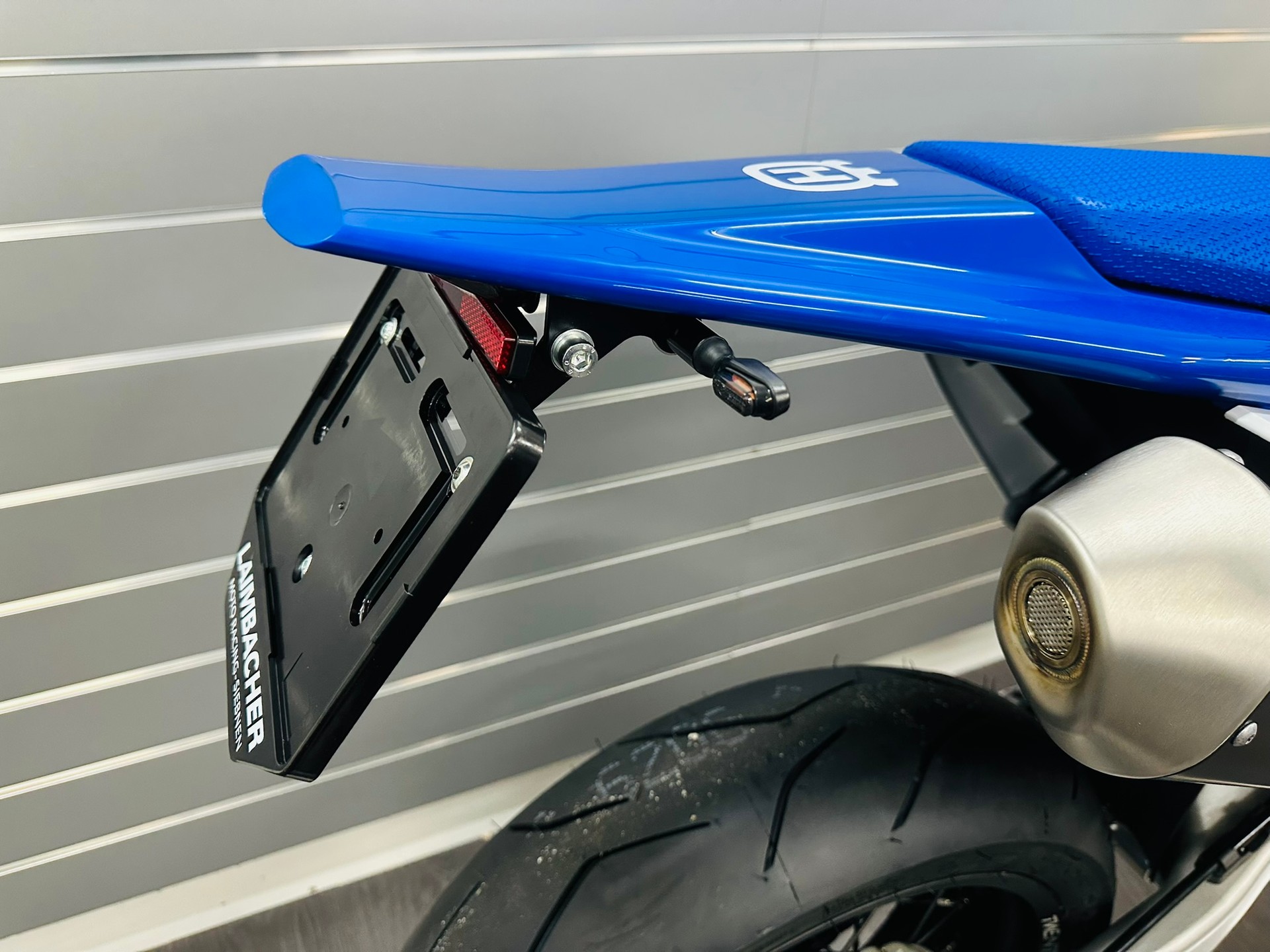 HUSQVARNA FE 450 / SUPERMOTO / MY 2027-image-2