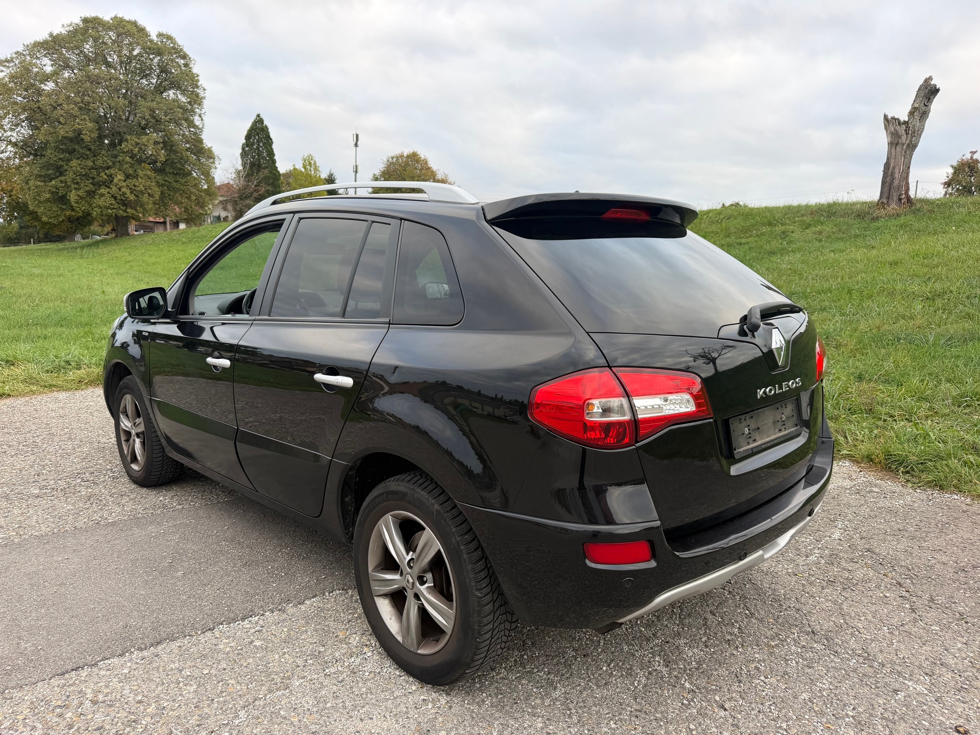 RENAULT Koleos 2.0 dCi Bose 4x4 Automatic-image-10