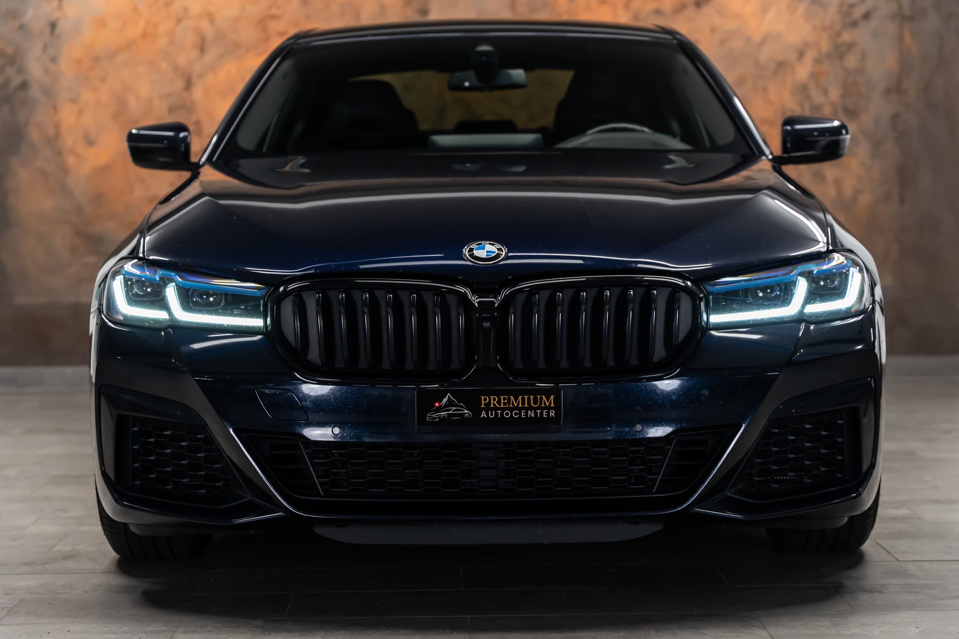 BMW M550i xDrive M Sport Pro Steptronic *Laser*M-Performance Sitze*Head-Up*360°*-showroom-element-3
