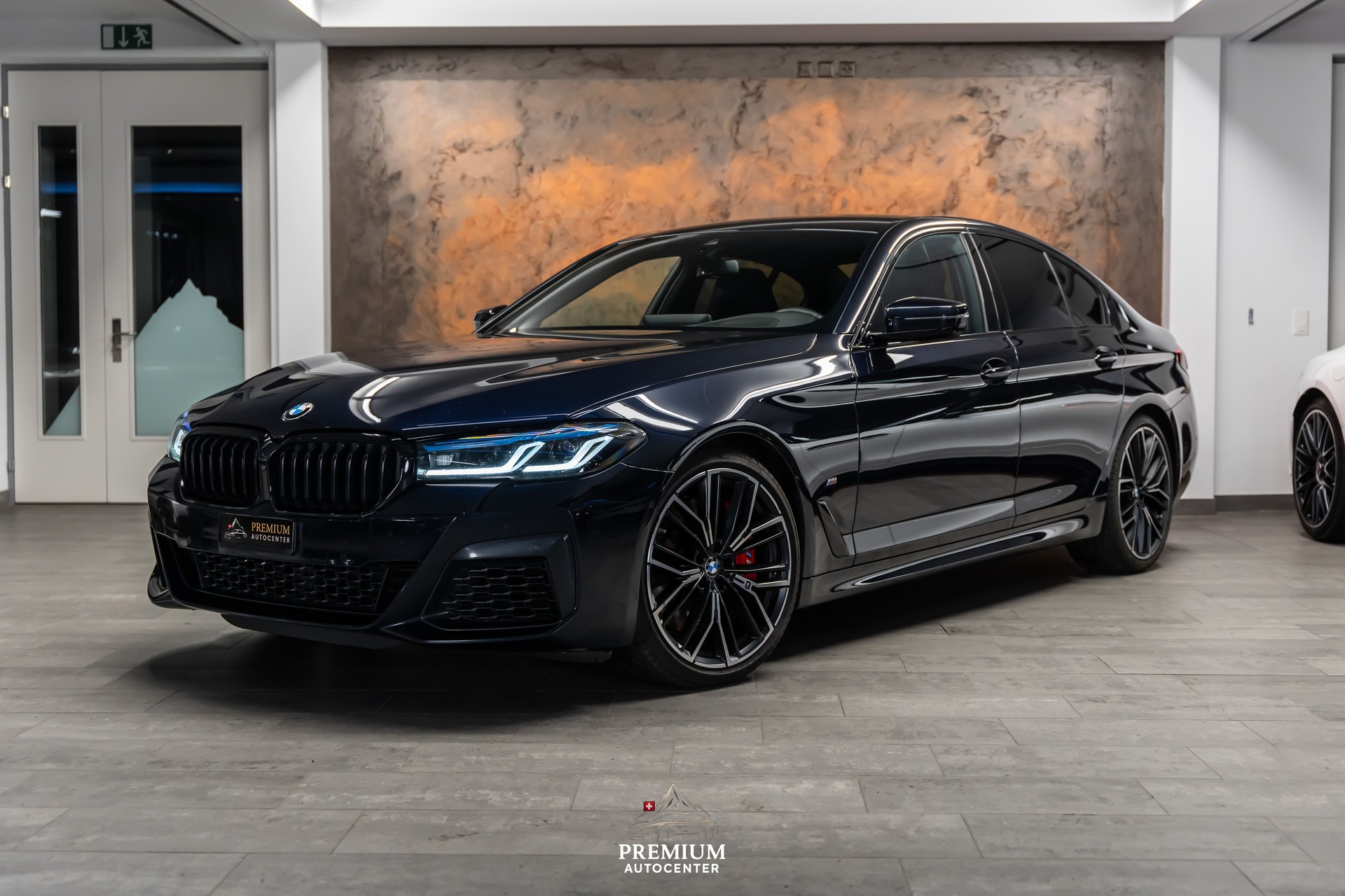 BMW M550i xDrive M Sport Pro Steptronic *Laser*M-Performance Sitze*Head-Up*360°*