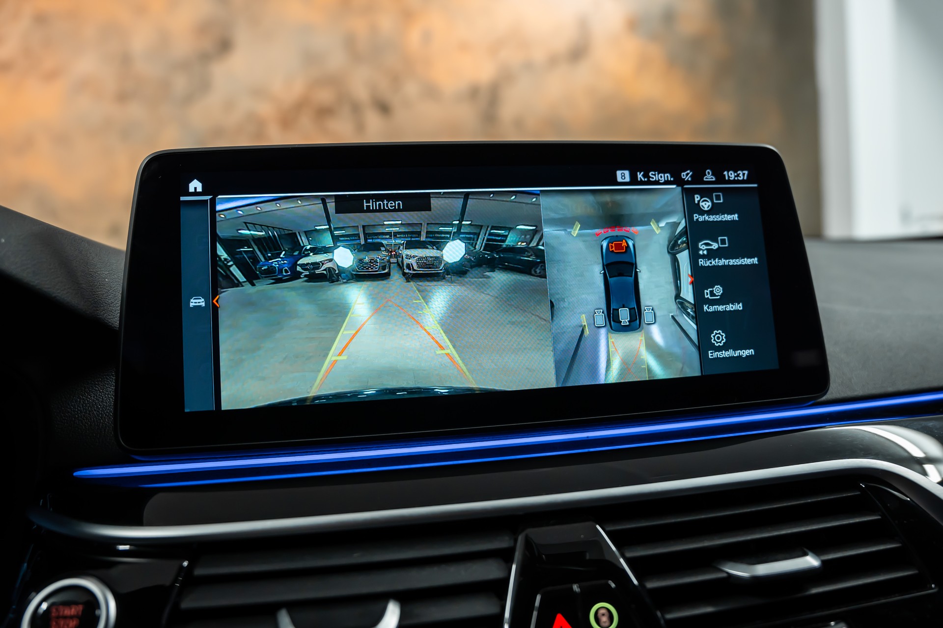 BMW M550i xDrive M Sport Pro Steptronic *Laser*M-Performance Sitze*Head-Up*360°*-image-27