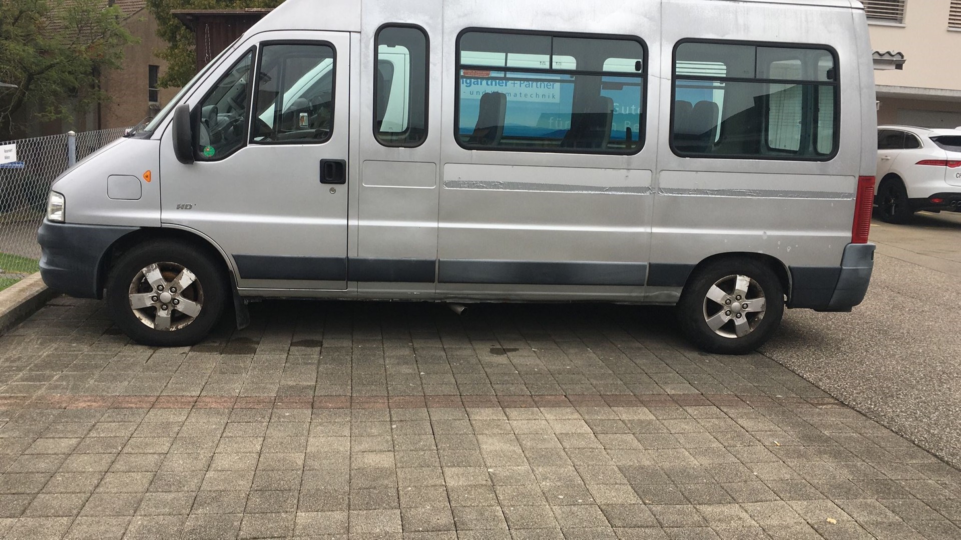 PEUGEOT Boxer 2.8 HDI 350LH Minib.12 Pl. S.P.