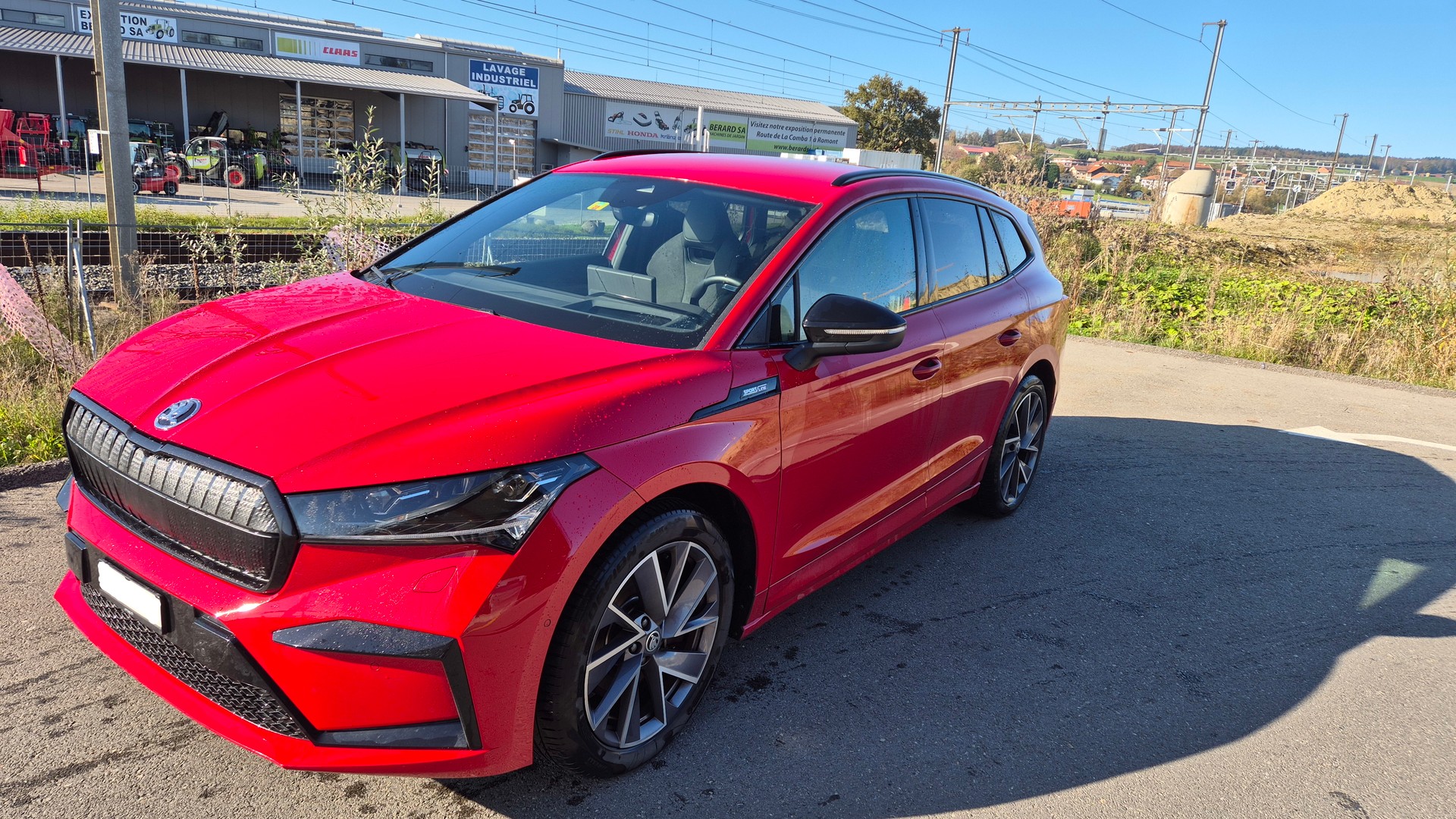 SKODA Enyaq iV 80x-image-2