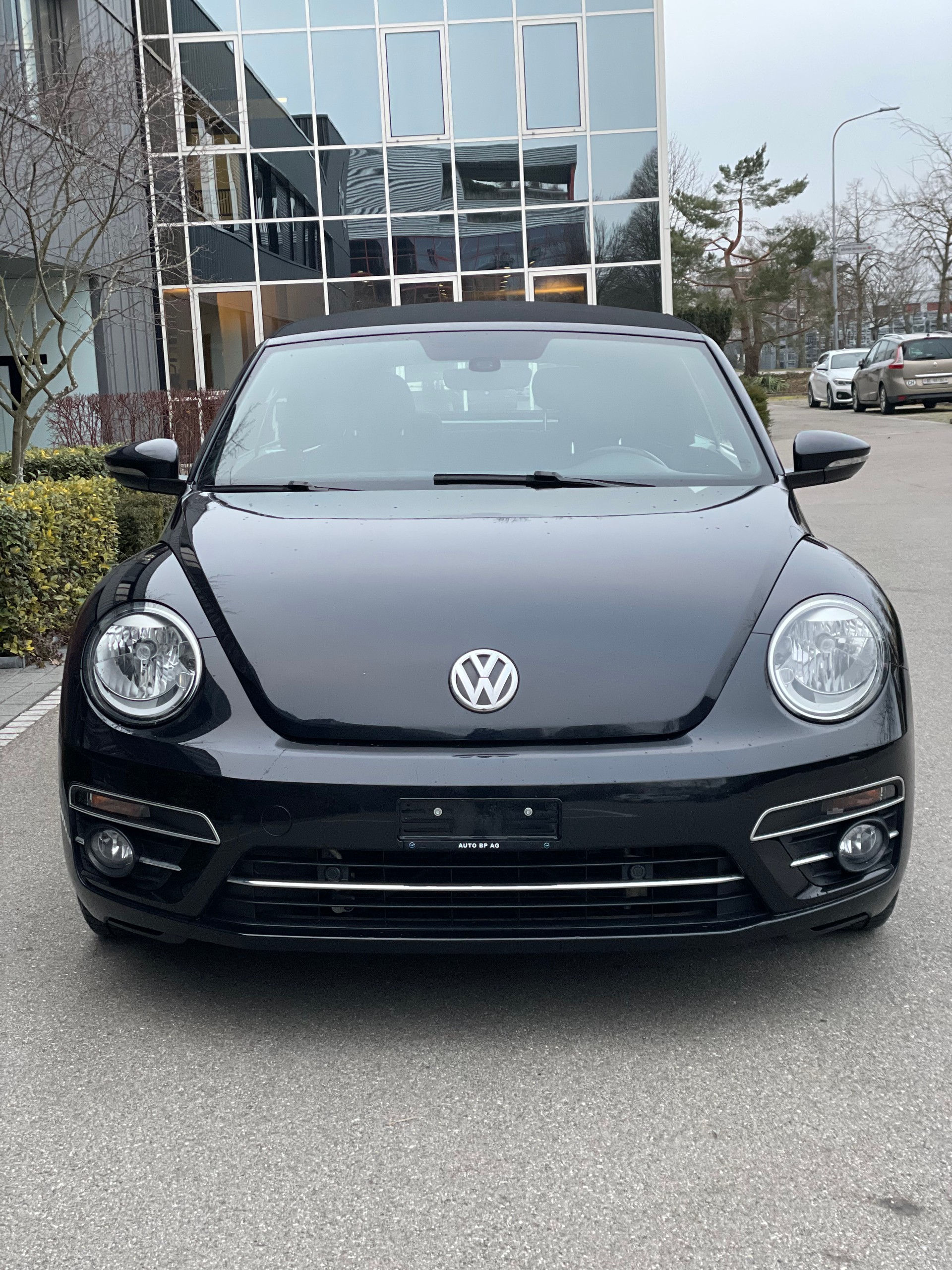 VW New Beetle Cabriolet 1.2 TSI BMT Design DSG-image-2