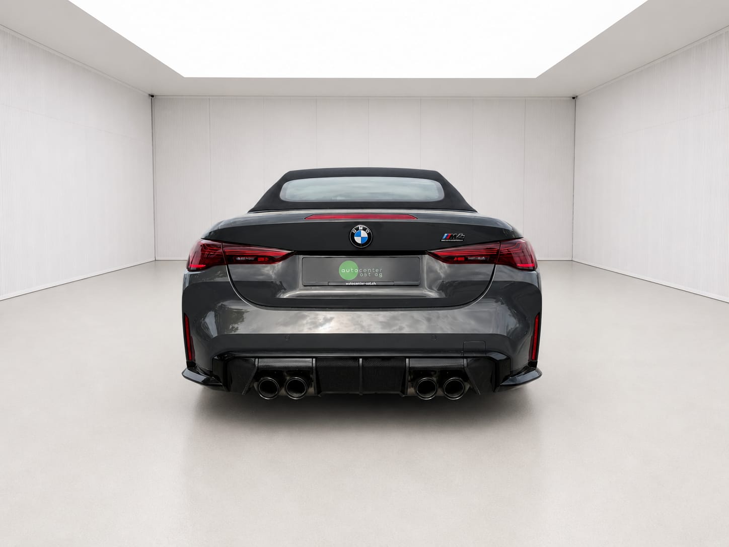 BMW M4 Cabrio Competition M xDrive / HR/ Distanzscheiben /-image-6
