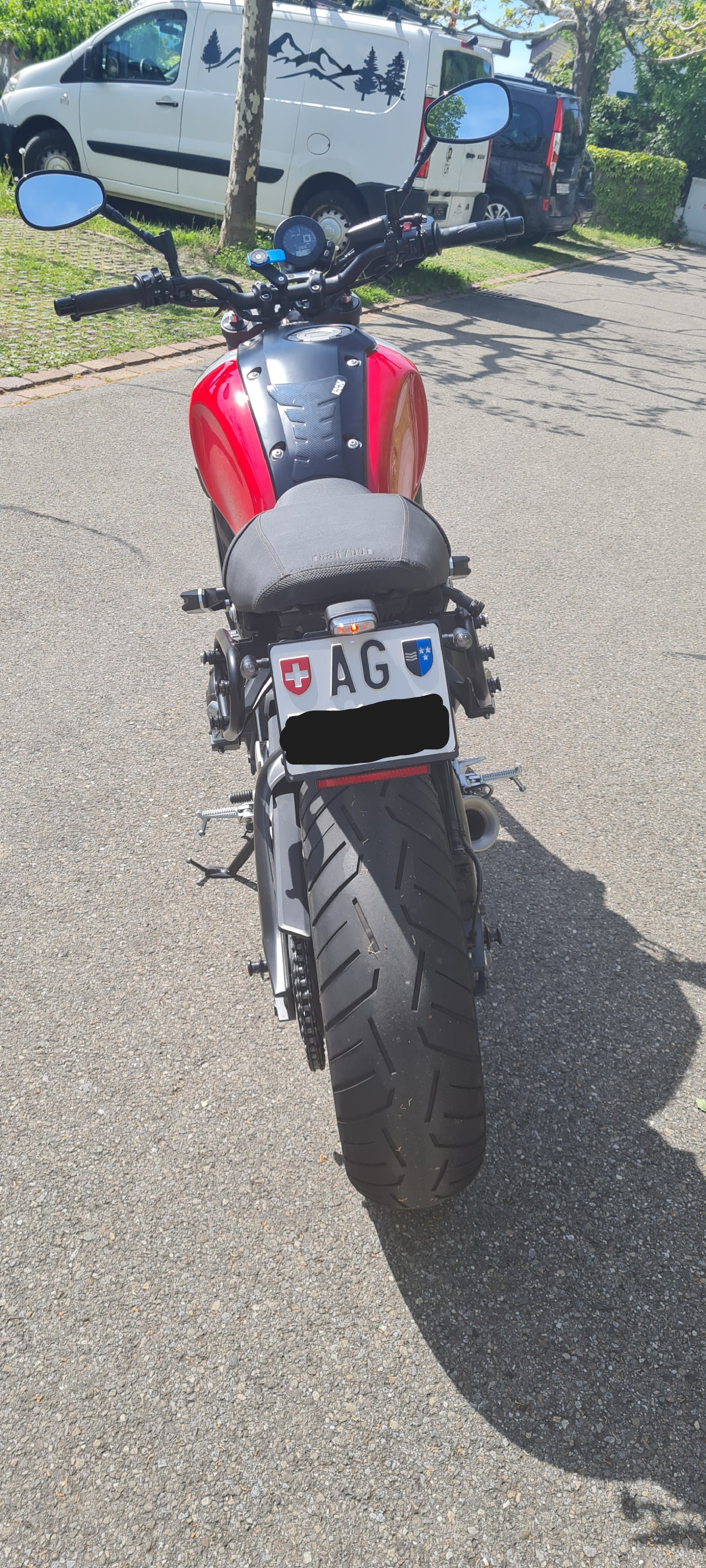 YAMAHA XSR 900-image-5