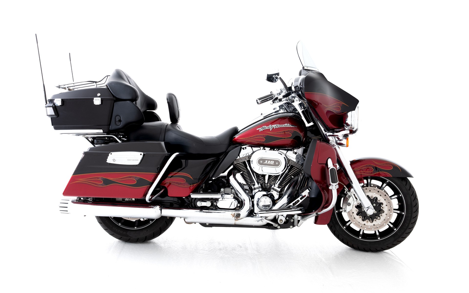 HARLEY-DAVIDSON FLHTCUSE6 Electra Glide Ultra Classic CVO ABS-image-1