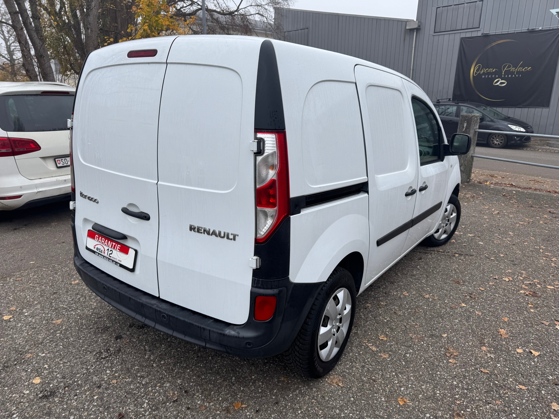 RENAULT Kangoo Medium dCi 90 ENERGY Access ** 3-Plätzer * Klimaanlage * PDC Hinten ** Frisch Ab MFK-image-4