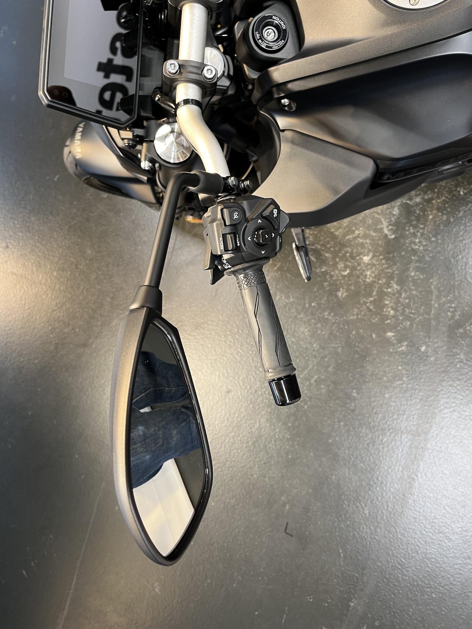 YAMAHA MT-07 Y-AMT (4)-image-3