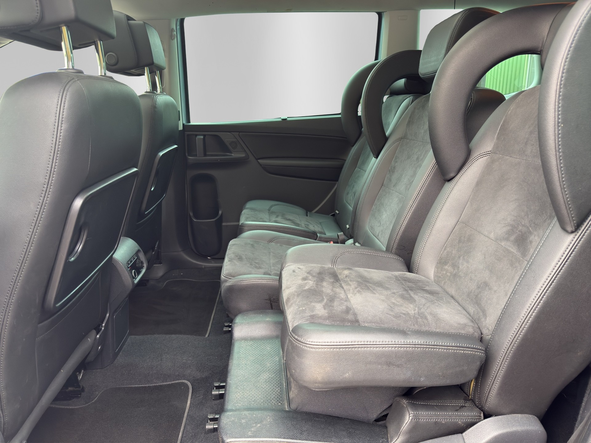 SEAT Alhambra 2.0 TDI Style Advanced DSG-image-15