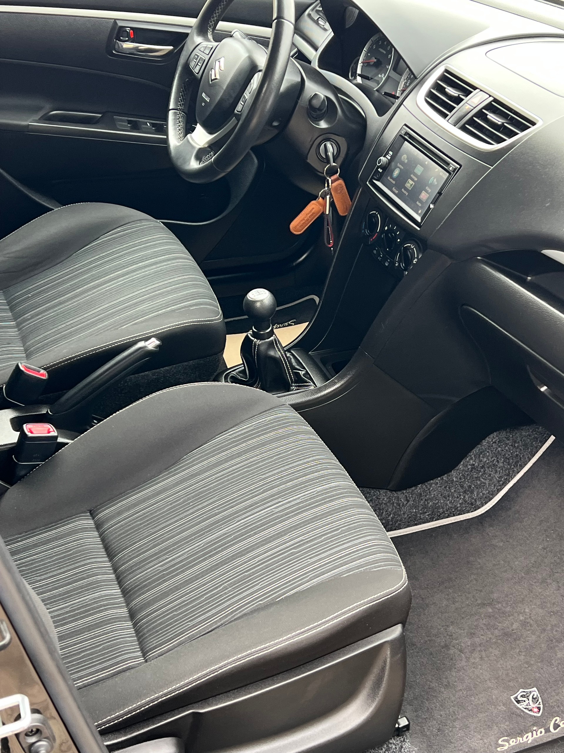 SUZUKI Swift 1.2i 16V GL Sergio Cellano-image-10