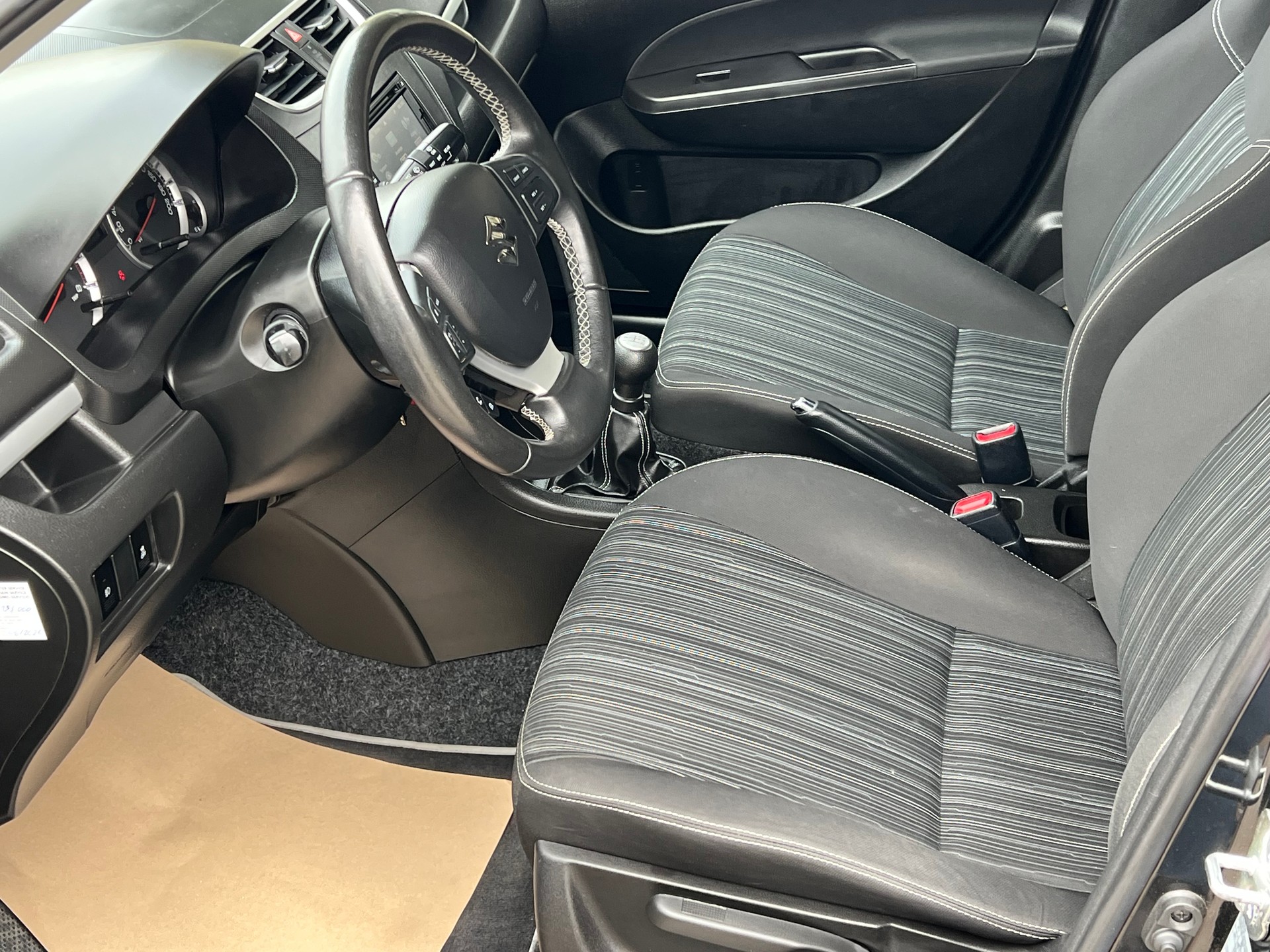 SUZUKI Swift 1.2i 16V GL Sergio Cellano-image-9