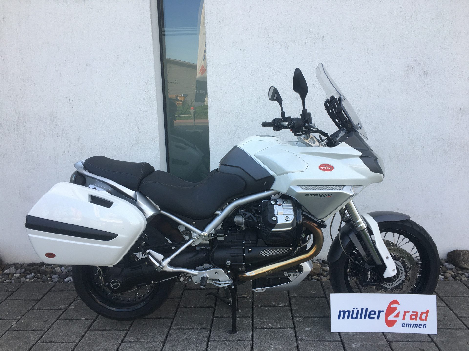 MOTO GUZZI Stelvio 1200-image-0