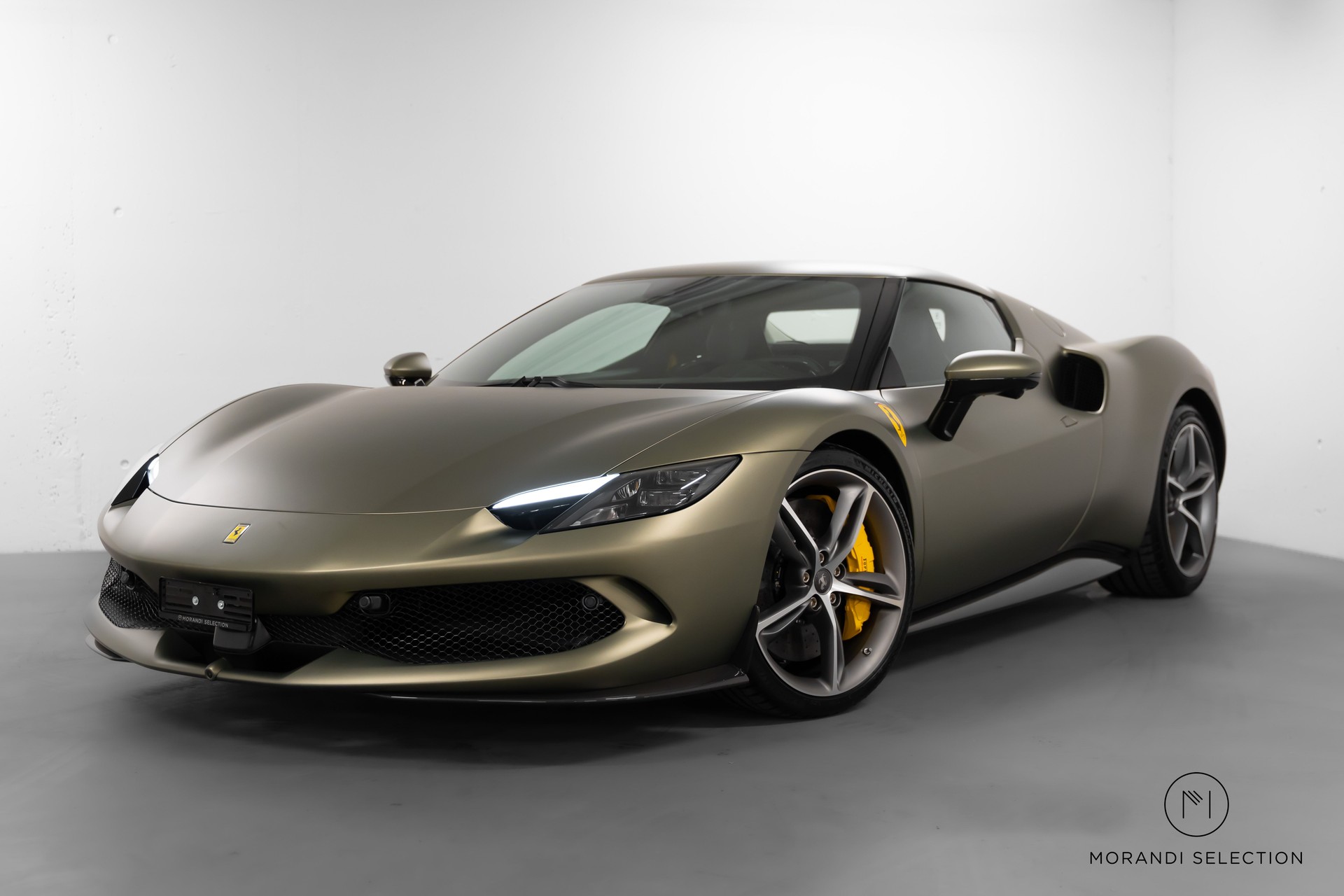 FERRARI 296 GTB 3.0 Turbo-showroom-element-1