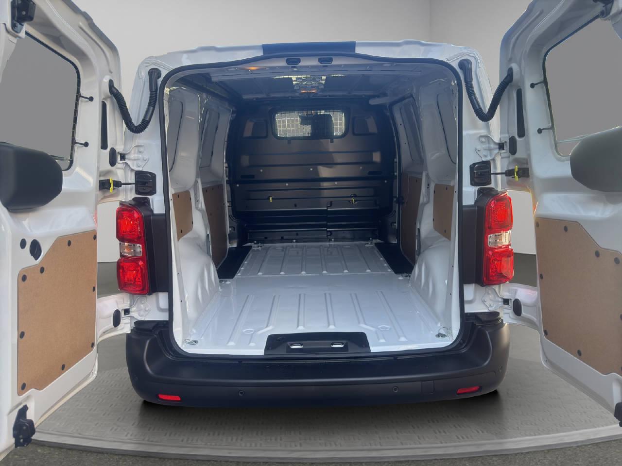 TOYOTA PROACE Van L1 1.5 D Active-image-9