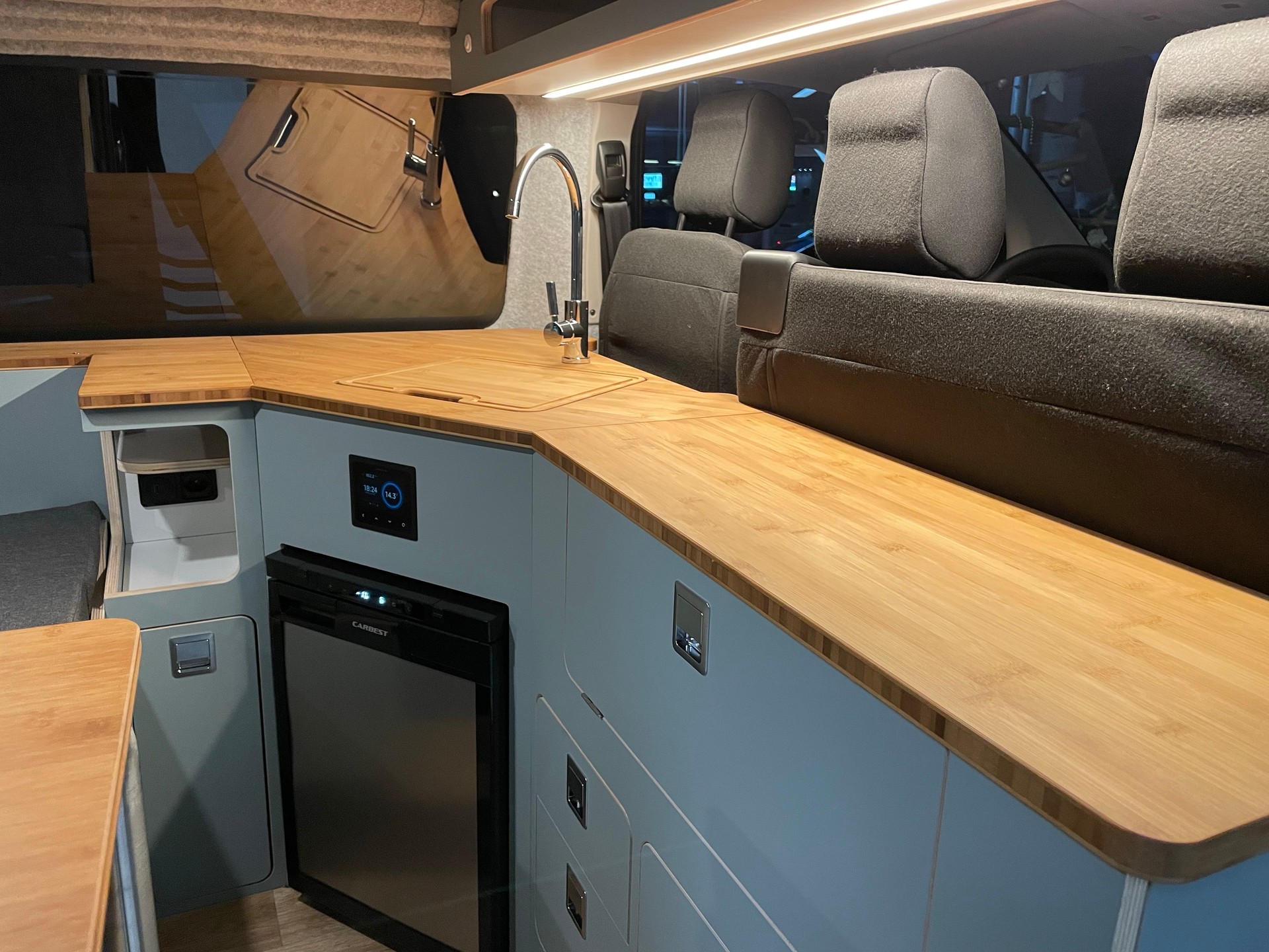 OPEL Vivaro Camper "Silvaplana - Look"-image-19