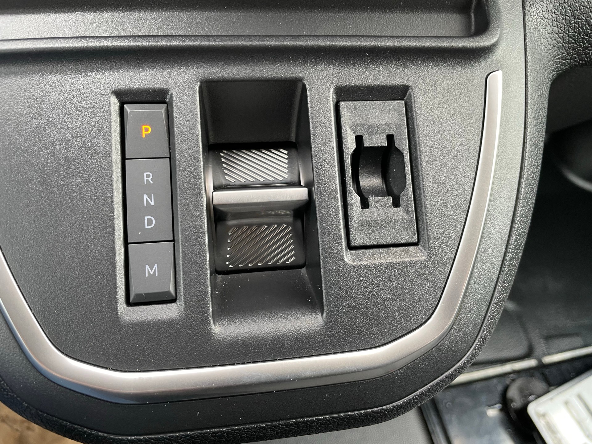 OPEL Vivaro Camper "Silvaplana - Look"-image-11