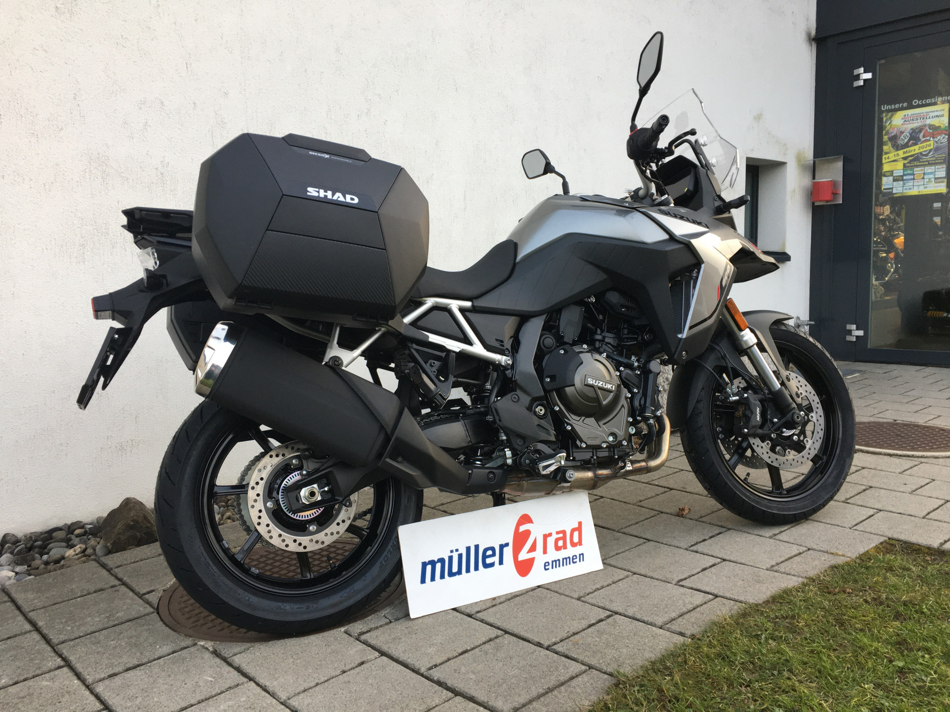 SUZUKI DL 800 V-Strom-image-1