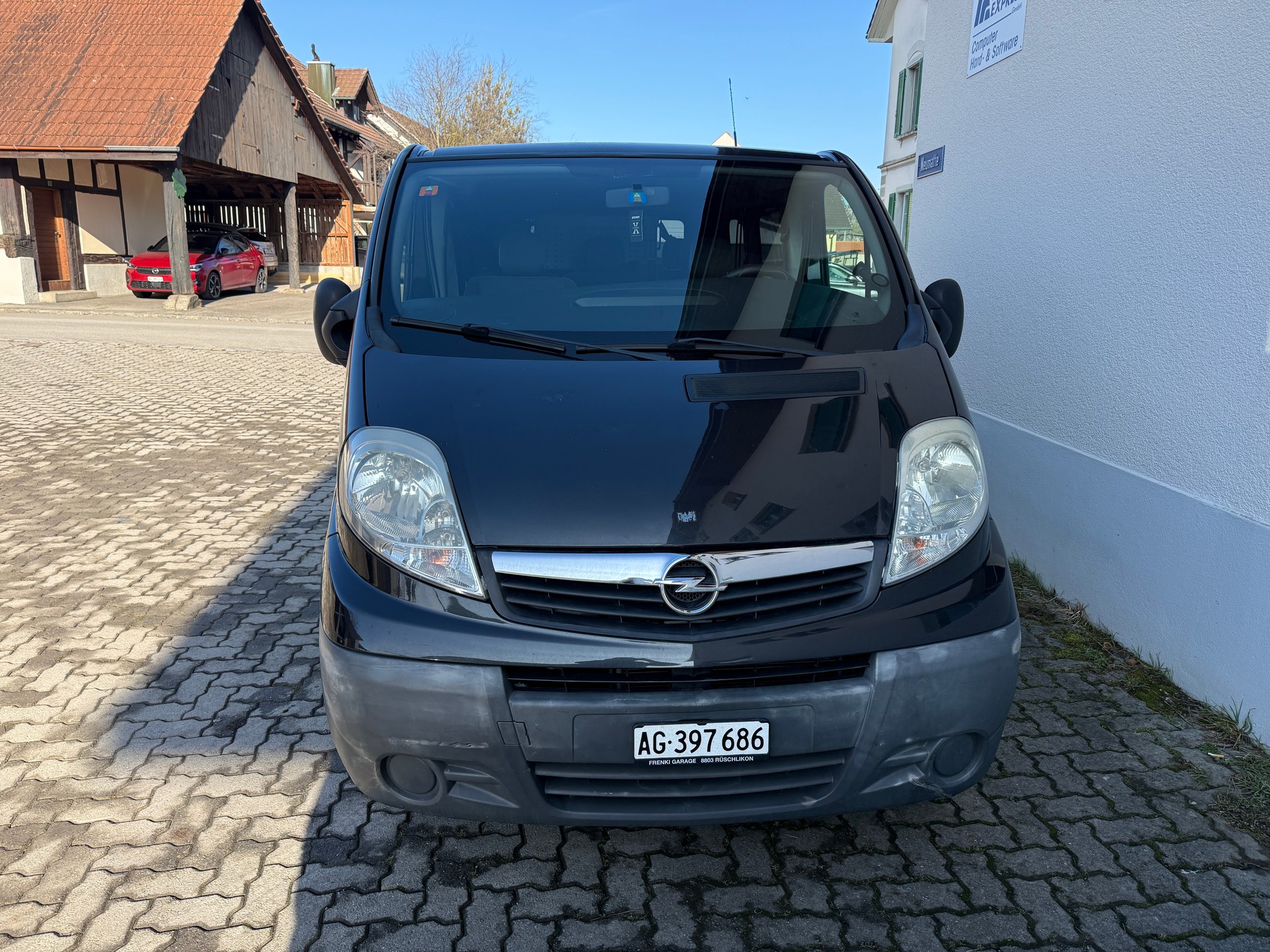 OPEL Vivaro 2.0 CDTI A 2.7t L1H1-image-1