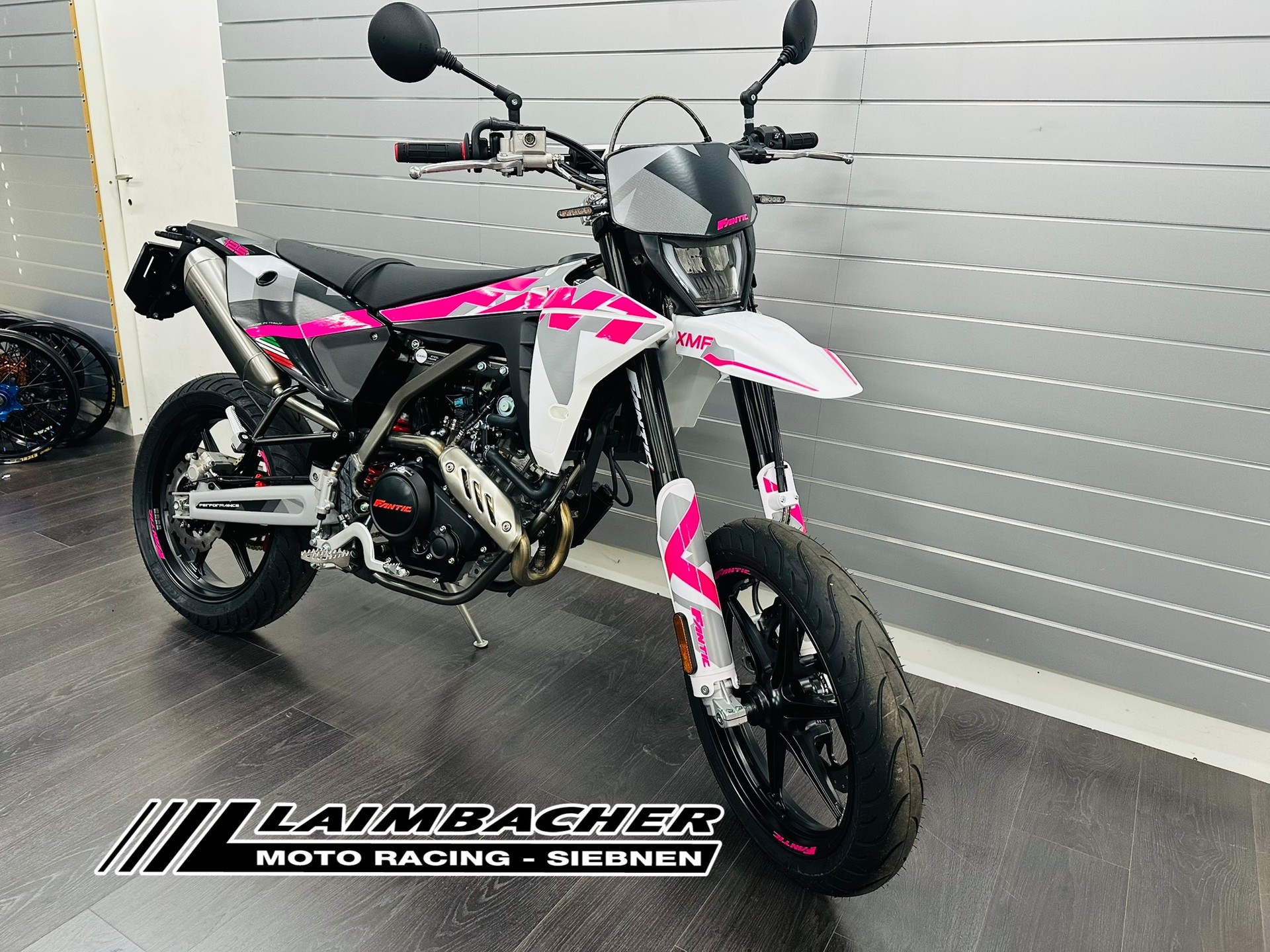 FANTIC XMF 125 Performance Motard-image-4