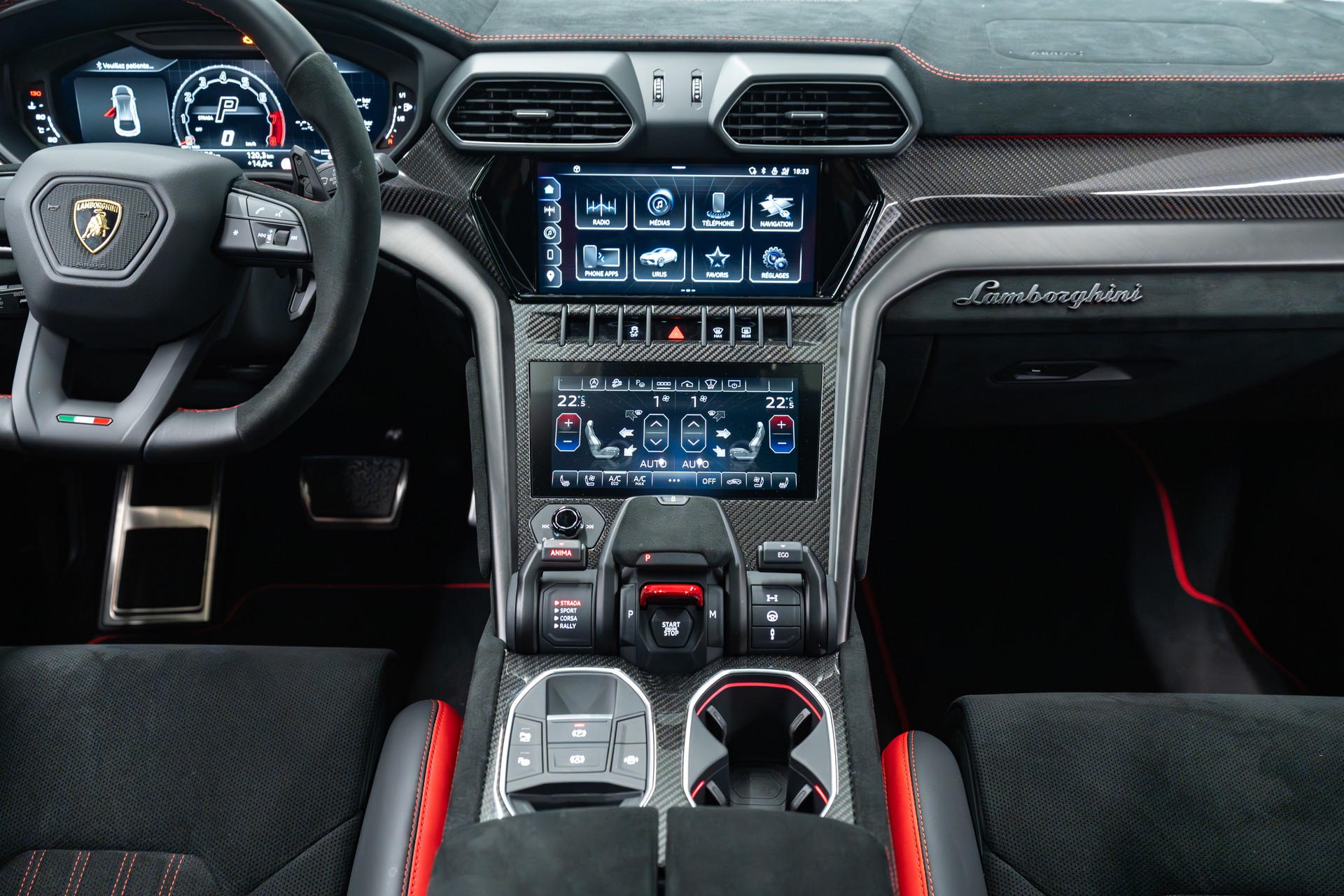 LAMBORGHINI Urus Performante "60 anniversario"-image-13