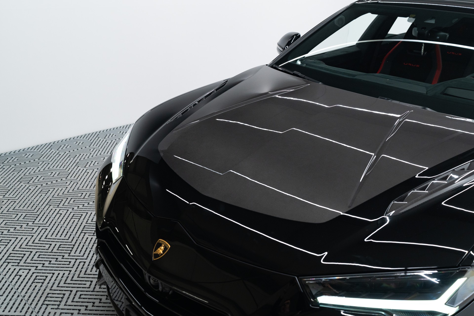 LAMBORGHINI Urus Performante "60 anniversario"-image-6