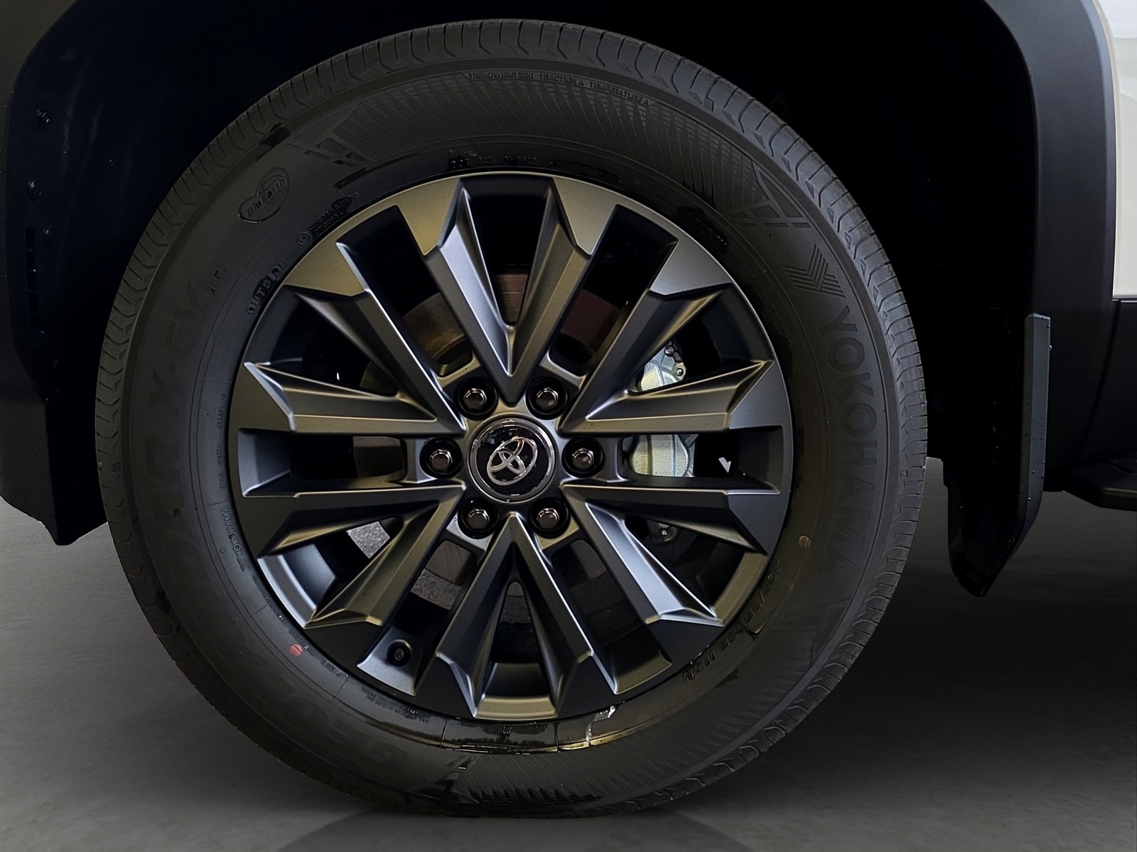 TOYOTA Land Cruiser 2.8 D 48V Invincible-image-15