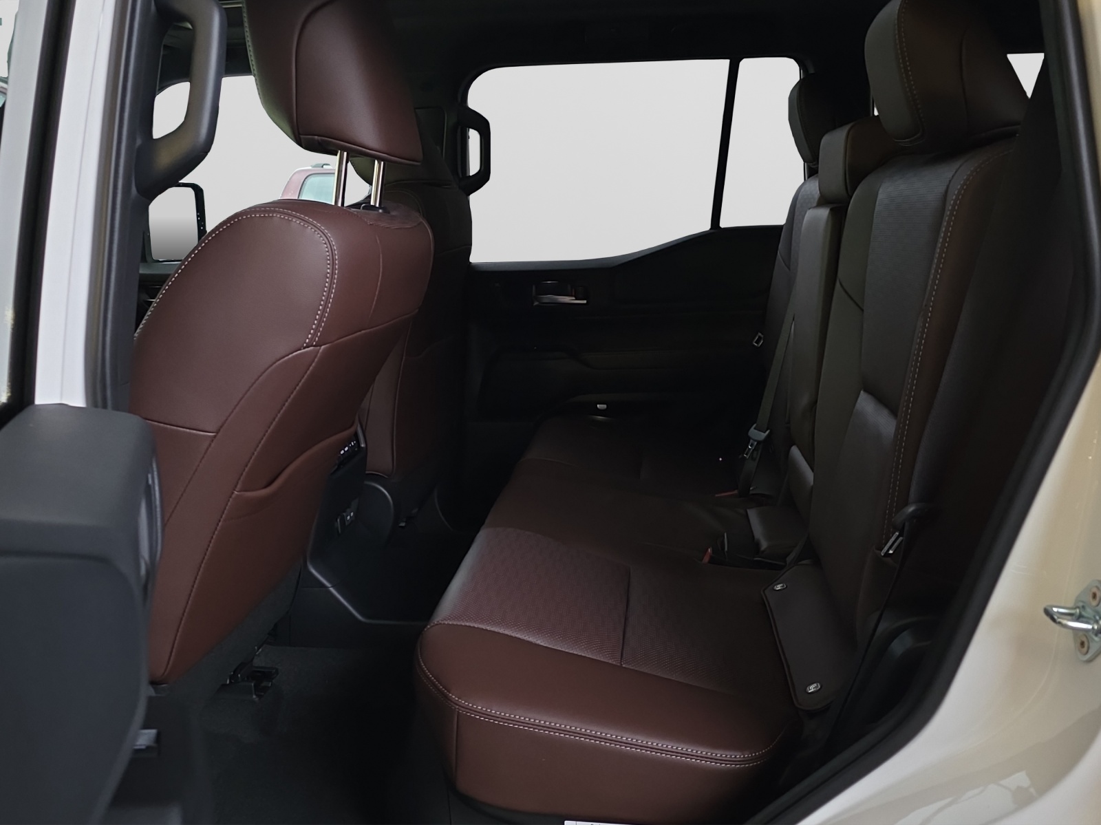 TOYOTA Land Cruiser 2.8 D 48V Invincible-image-12