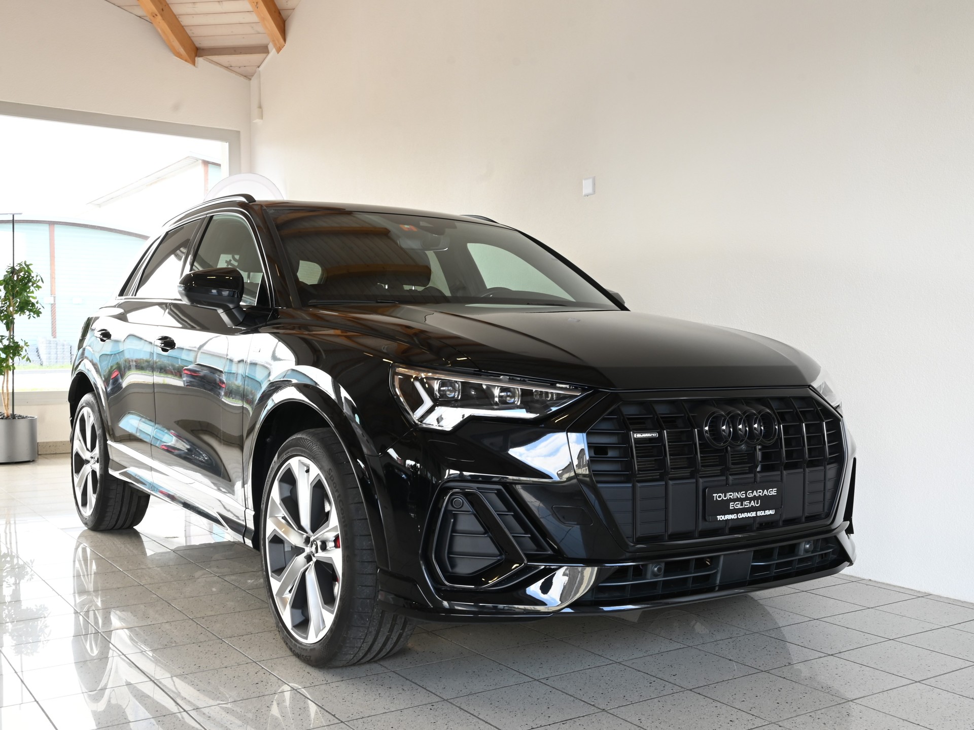 AUDI Q3 2.0 45 TFSI S line quattro S-Tronic
