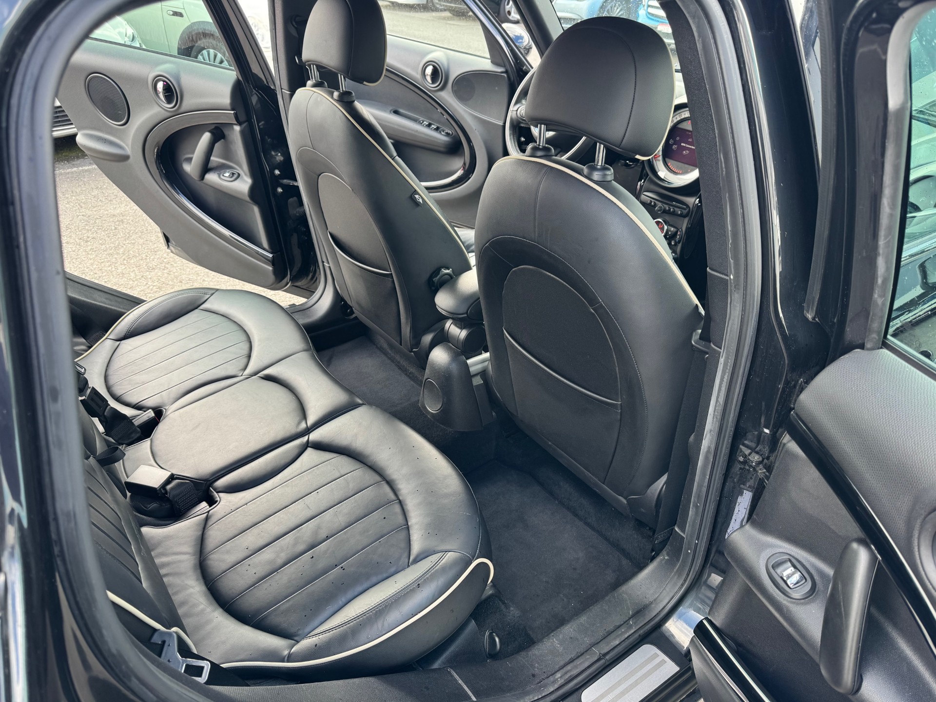 MINI Countryman Cooper S ALL4-image-11