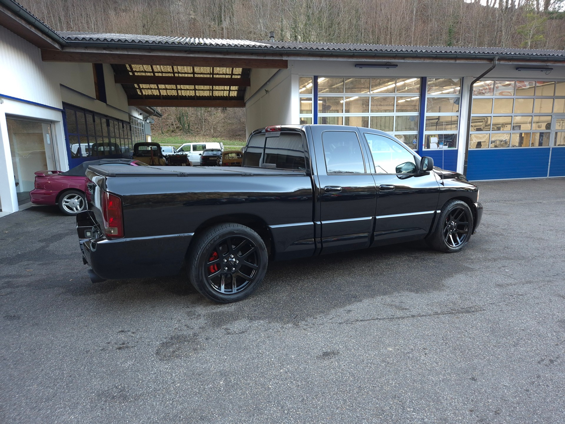 DODGE Ram 1500 SRT-10-image-13