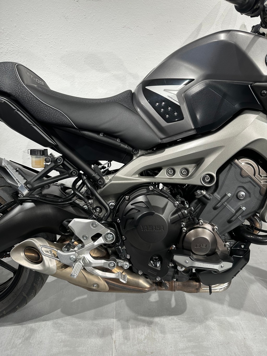 YAMAHA MT-09 ABS-image-5