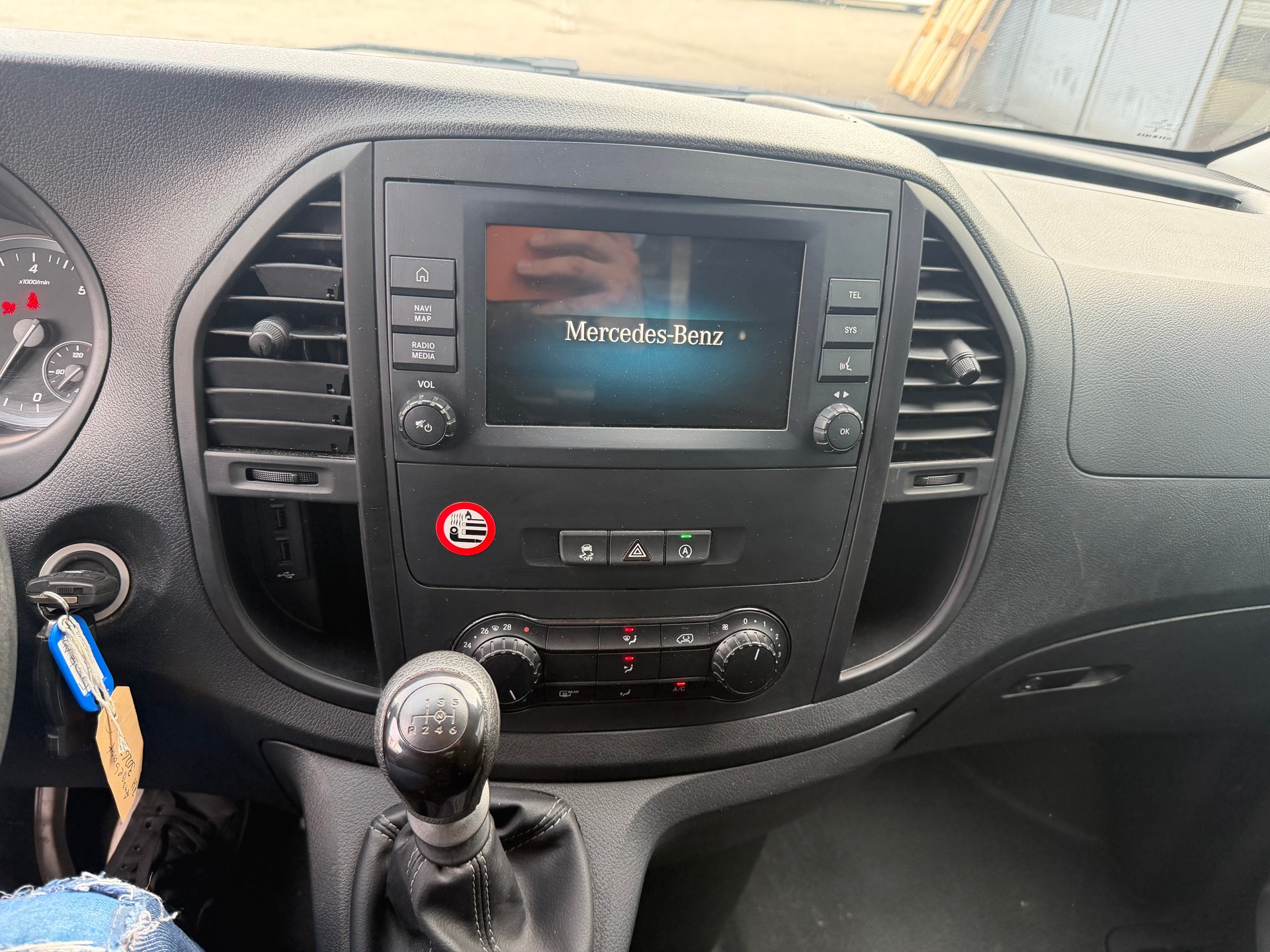 MERCEDES-BENZ Vito 116 CDI Base-image-14