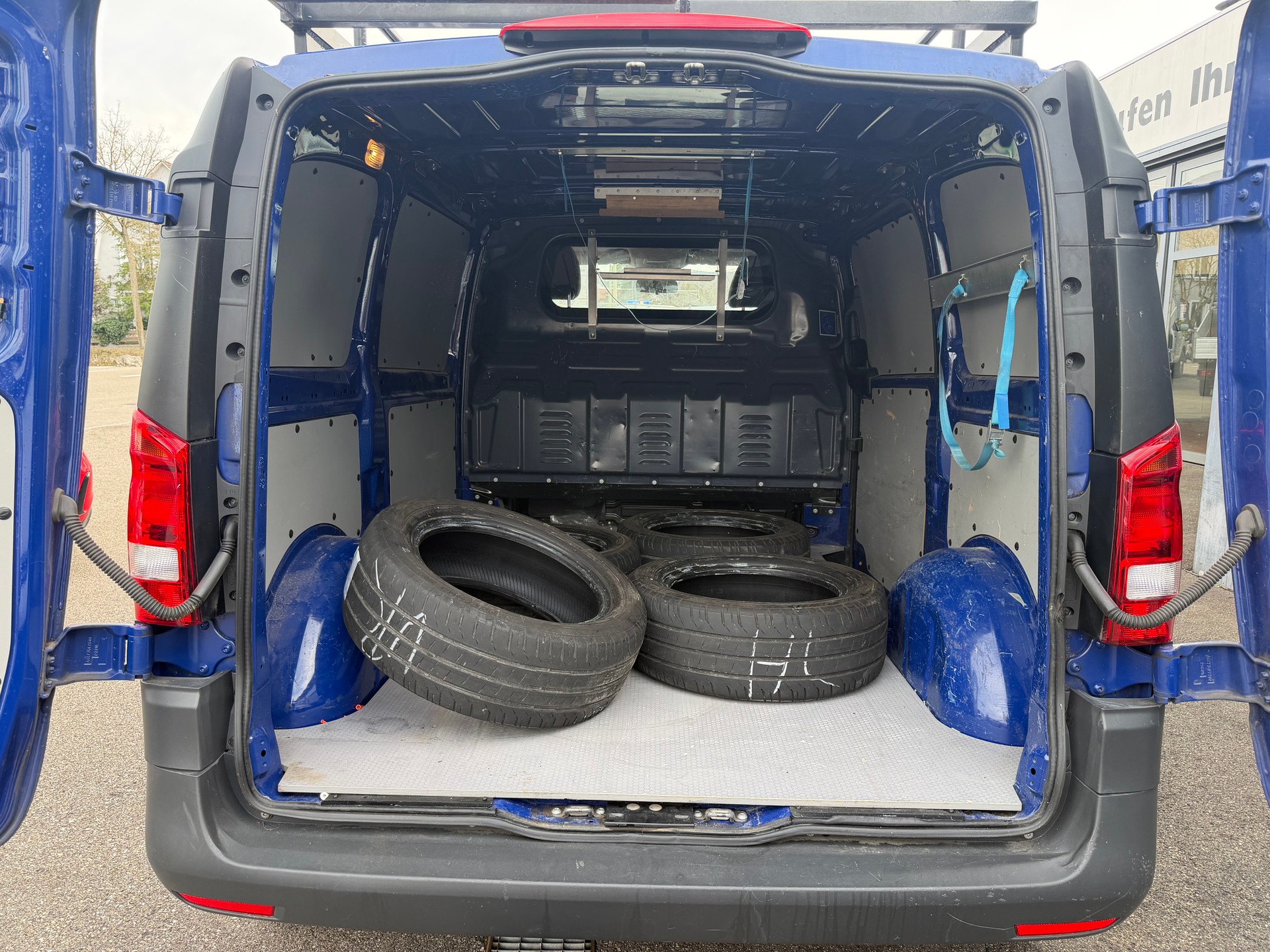 MERCEDES-BENZ Vito 116 CDI Base-image-9