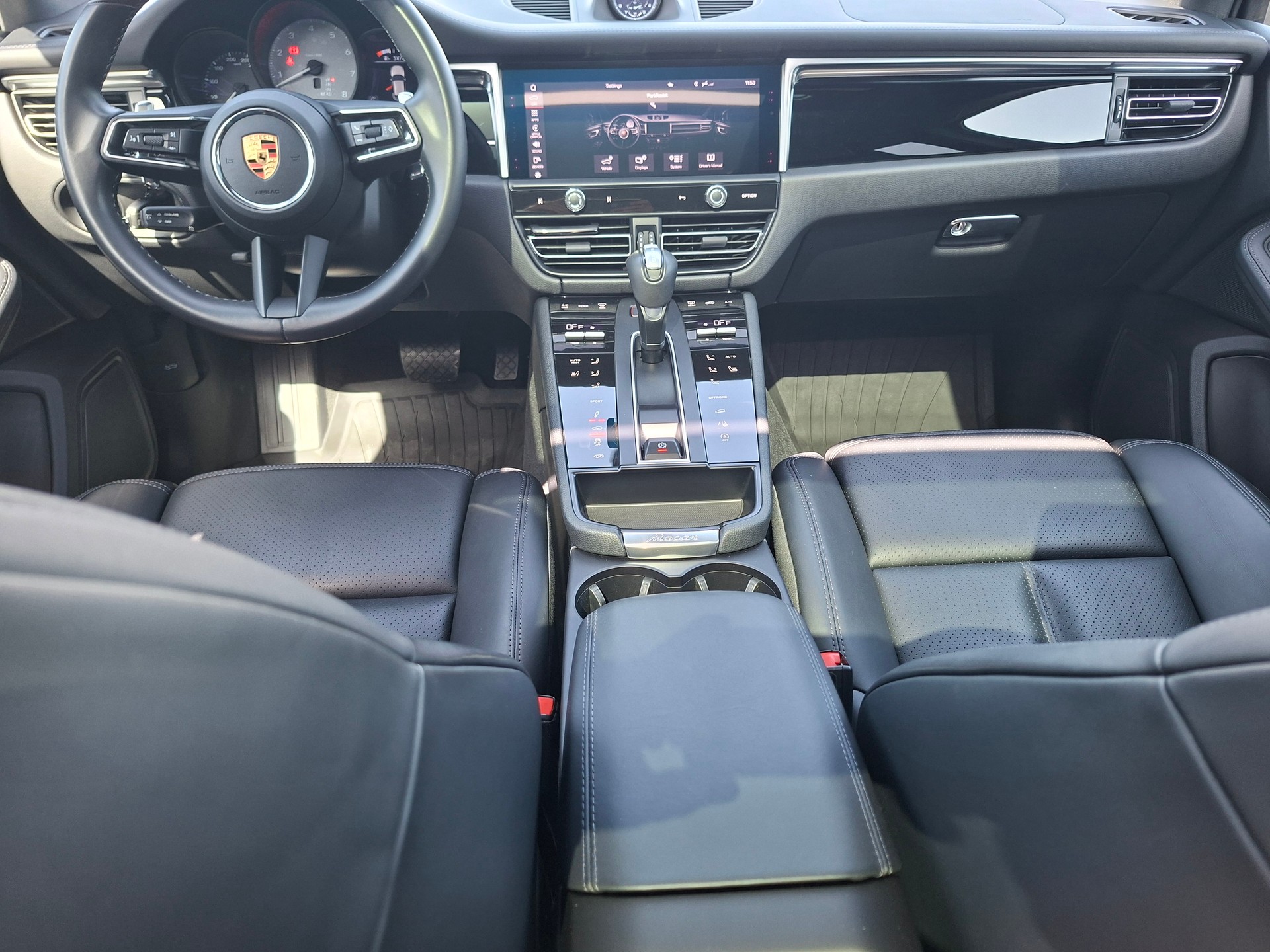 PORSCHE Macan S PDK-image-9
