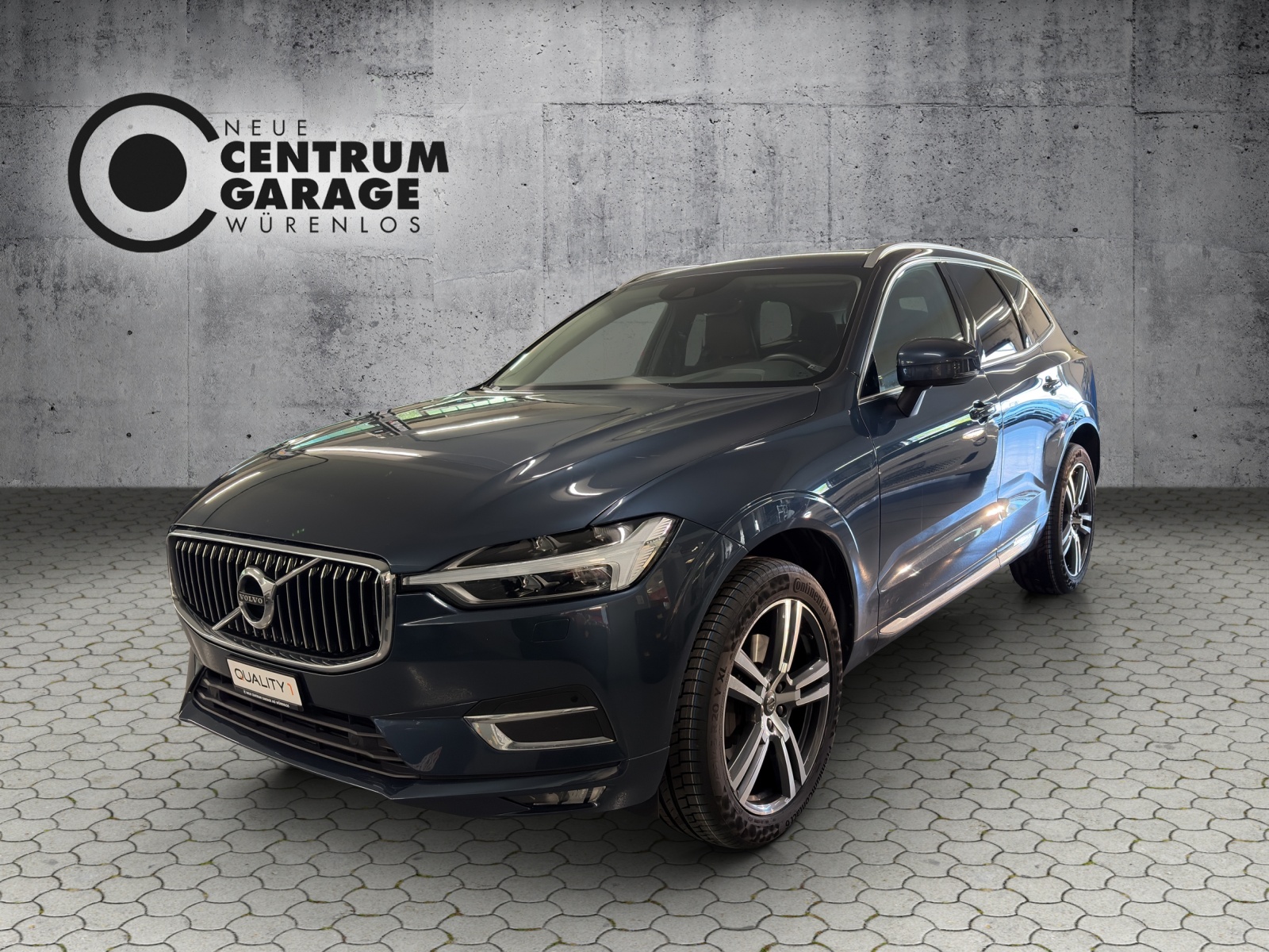 VOLVO XC60 B4 Diesel Mild Hybrid AWD Inscription Geartronic-image-0