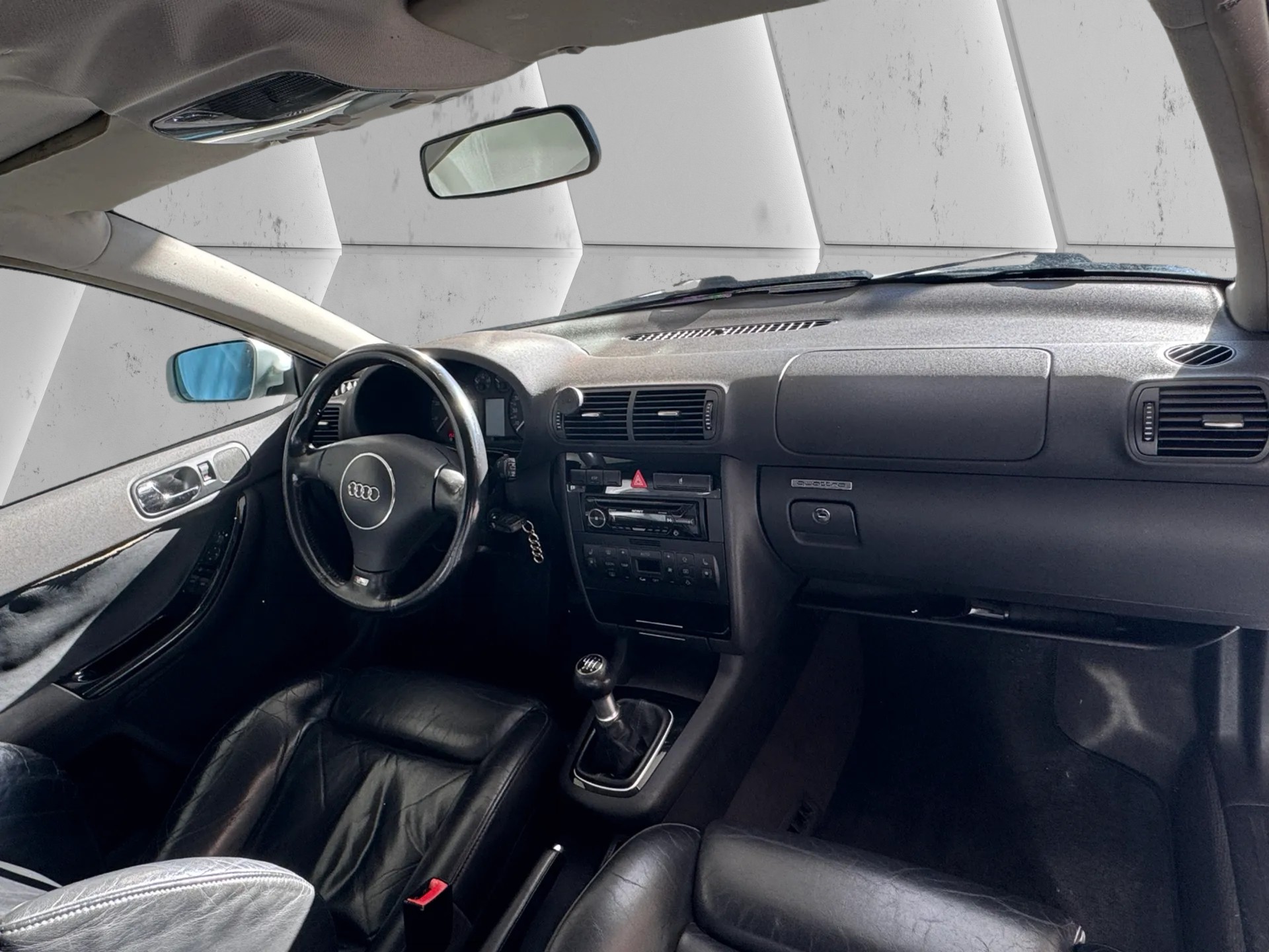 AUDI S3 quattro-image-14