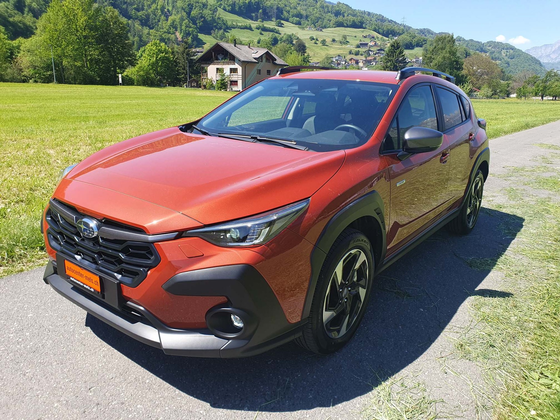 SUBARU Crosstrek 2.0i e-Boxer Swiss + 4x4-image-3