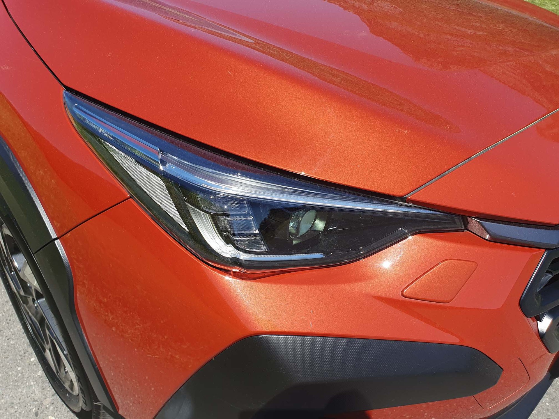 SUBARU Crosstrek 2.0i e-Boxer Swiss + 4x4-image-1
