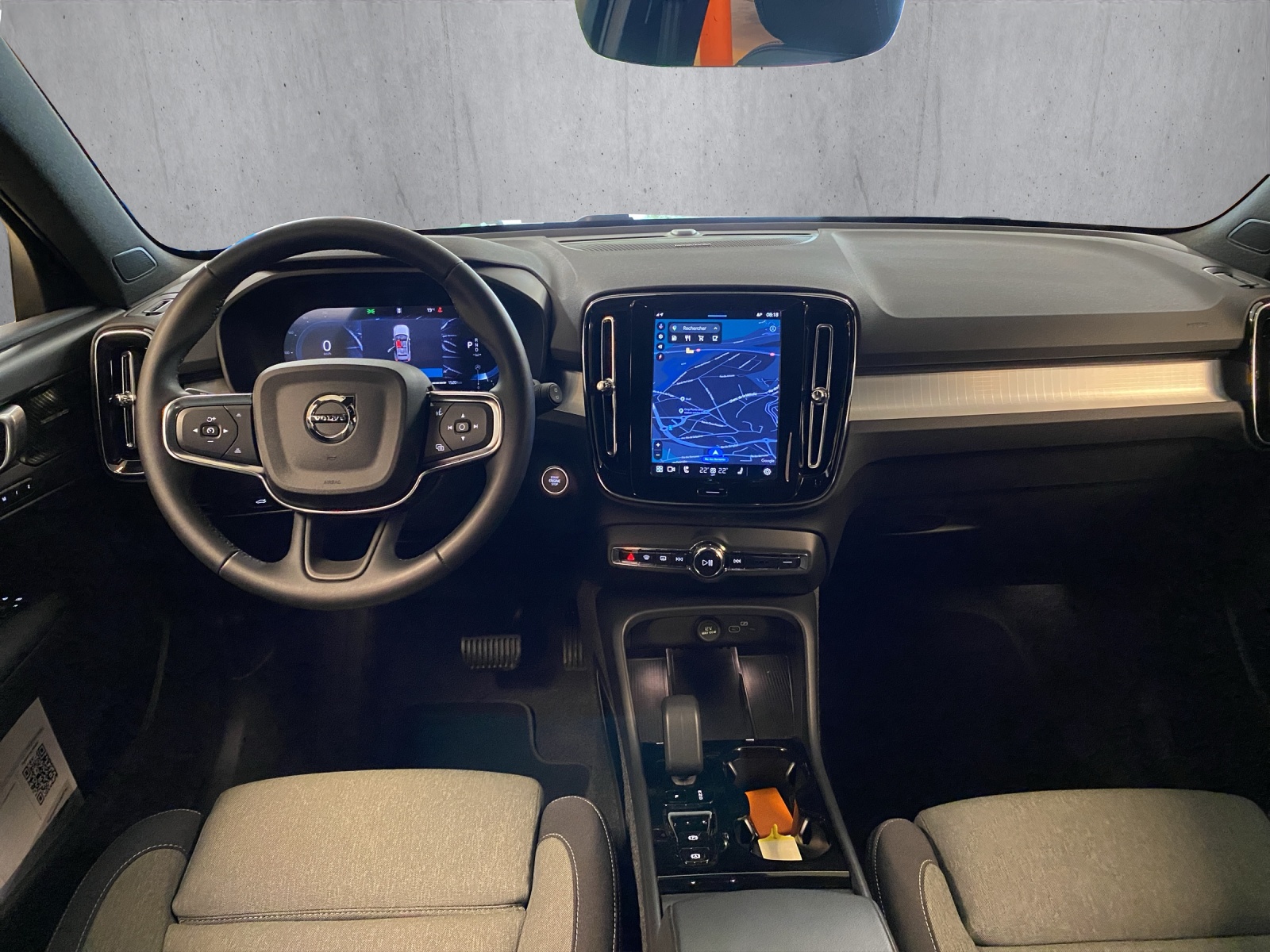 VOLVO XC40 B4 Benzin Mild Hybrid Plus Dark DCT-image-11