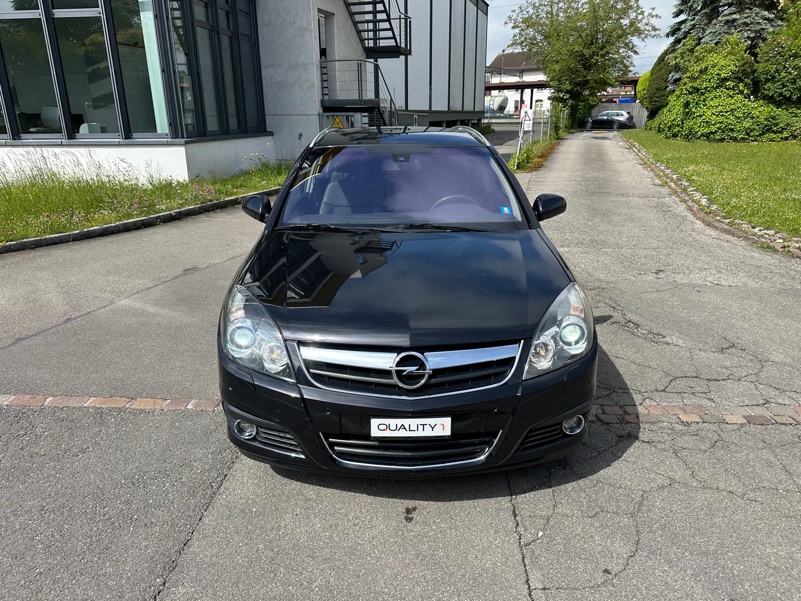 OPEL Signum 2.2 Diamond Automatic