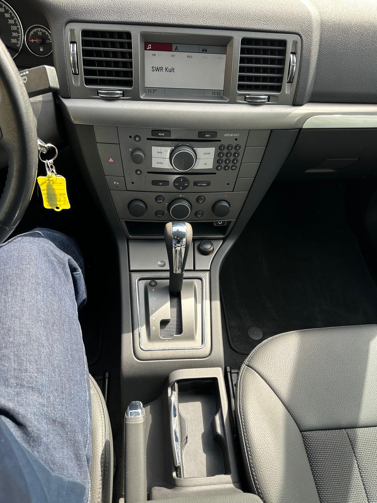OPEL Signum 2.2 Diamond Automatic-image-9