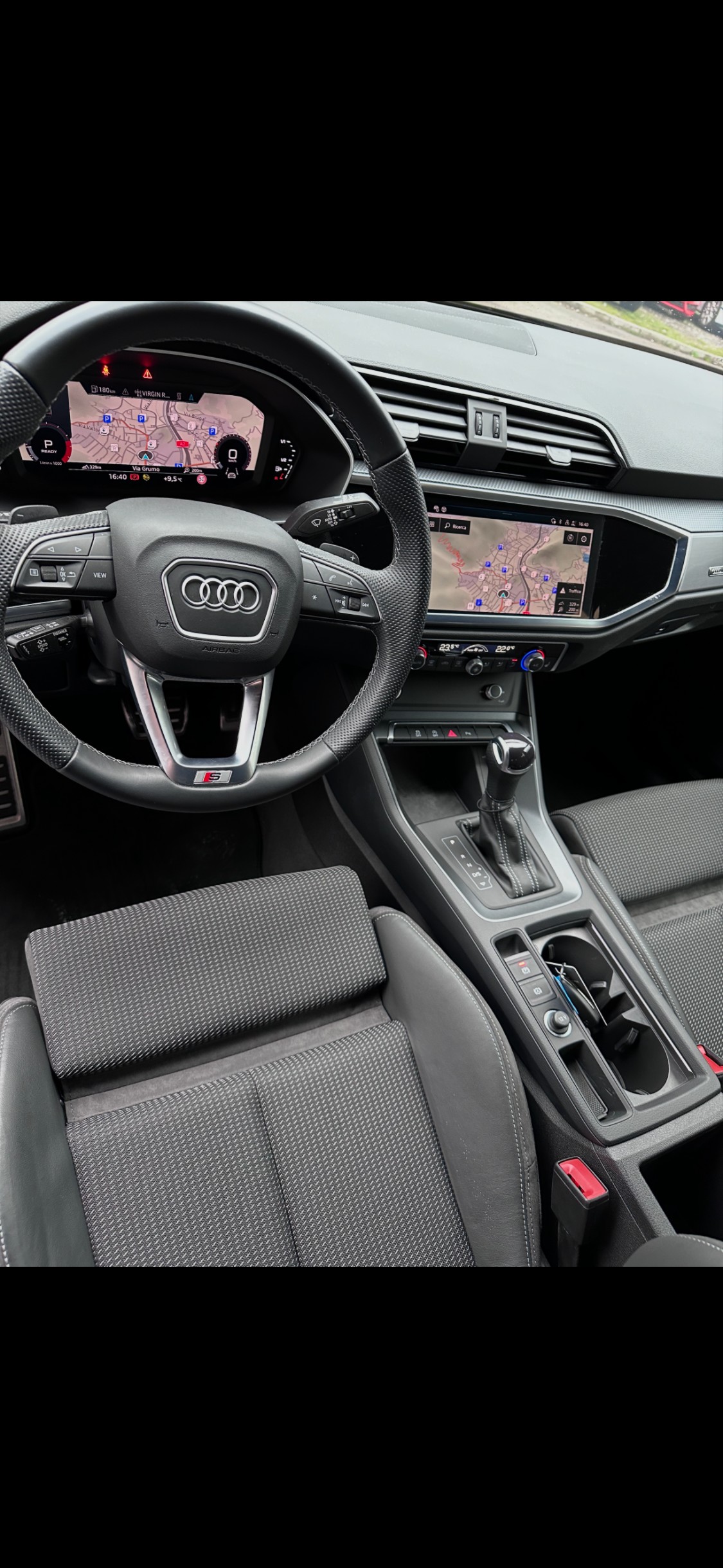 AUDI Q3 Sportback 35 TFSI S line Attraction S-tronic-image-9