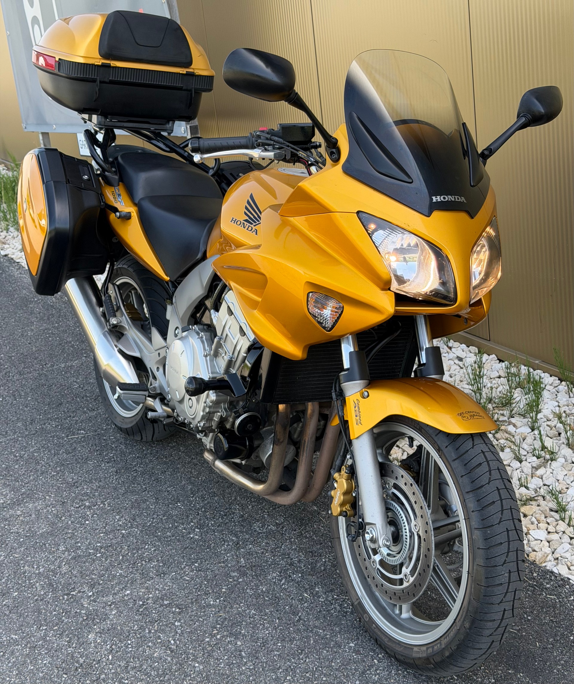 HONDA CBF 1000 ABS-image-0