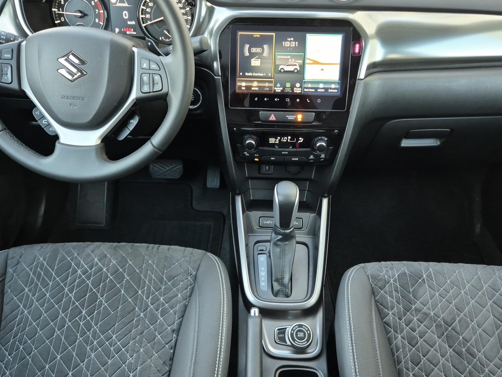 SUZUKI Vitara 1.4 T Compact Top Hybrid 4x4-image-13