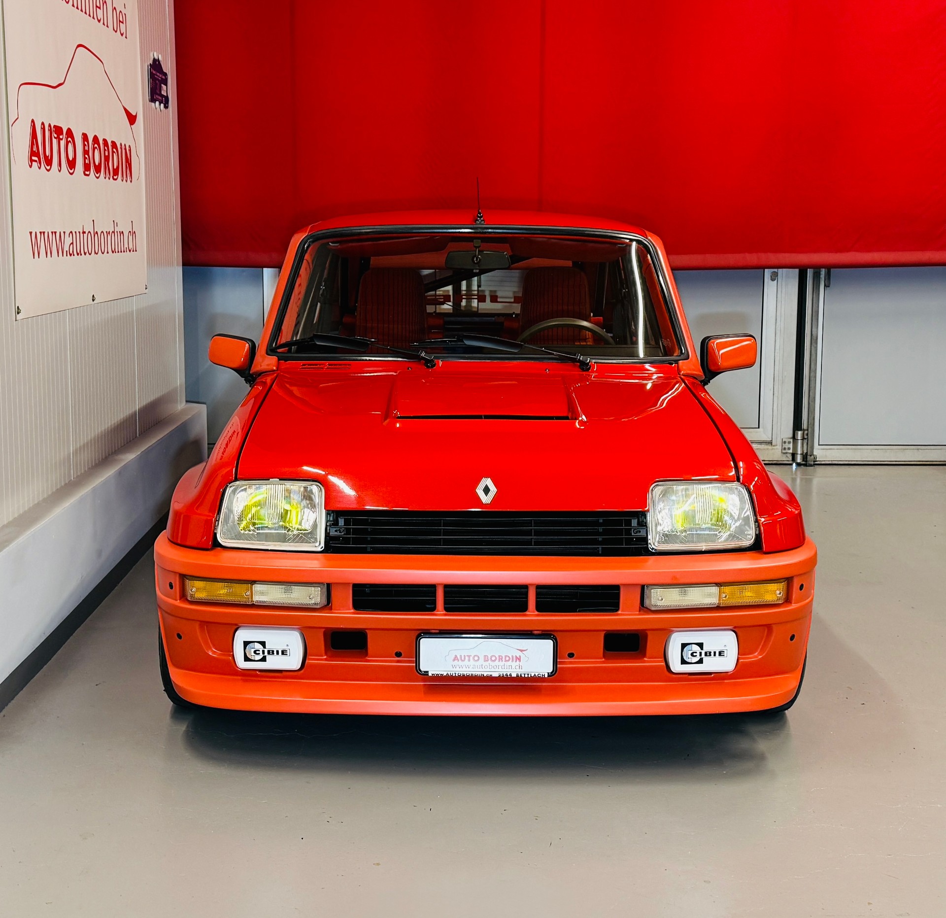 RENAULT R5 Turbo 1 „Rouge Grenade“ Nr. 899 of 1690-image-2